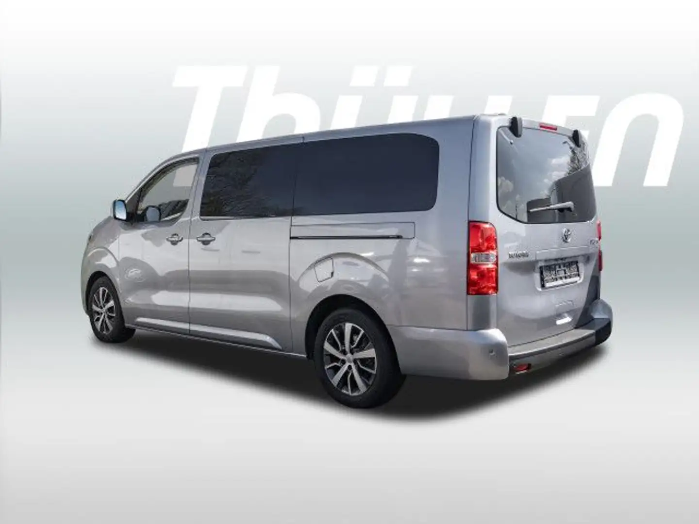 Toyota Proace Verso 2.0 D 6-Gang / L2 5-Türig Comfort Silber - 2