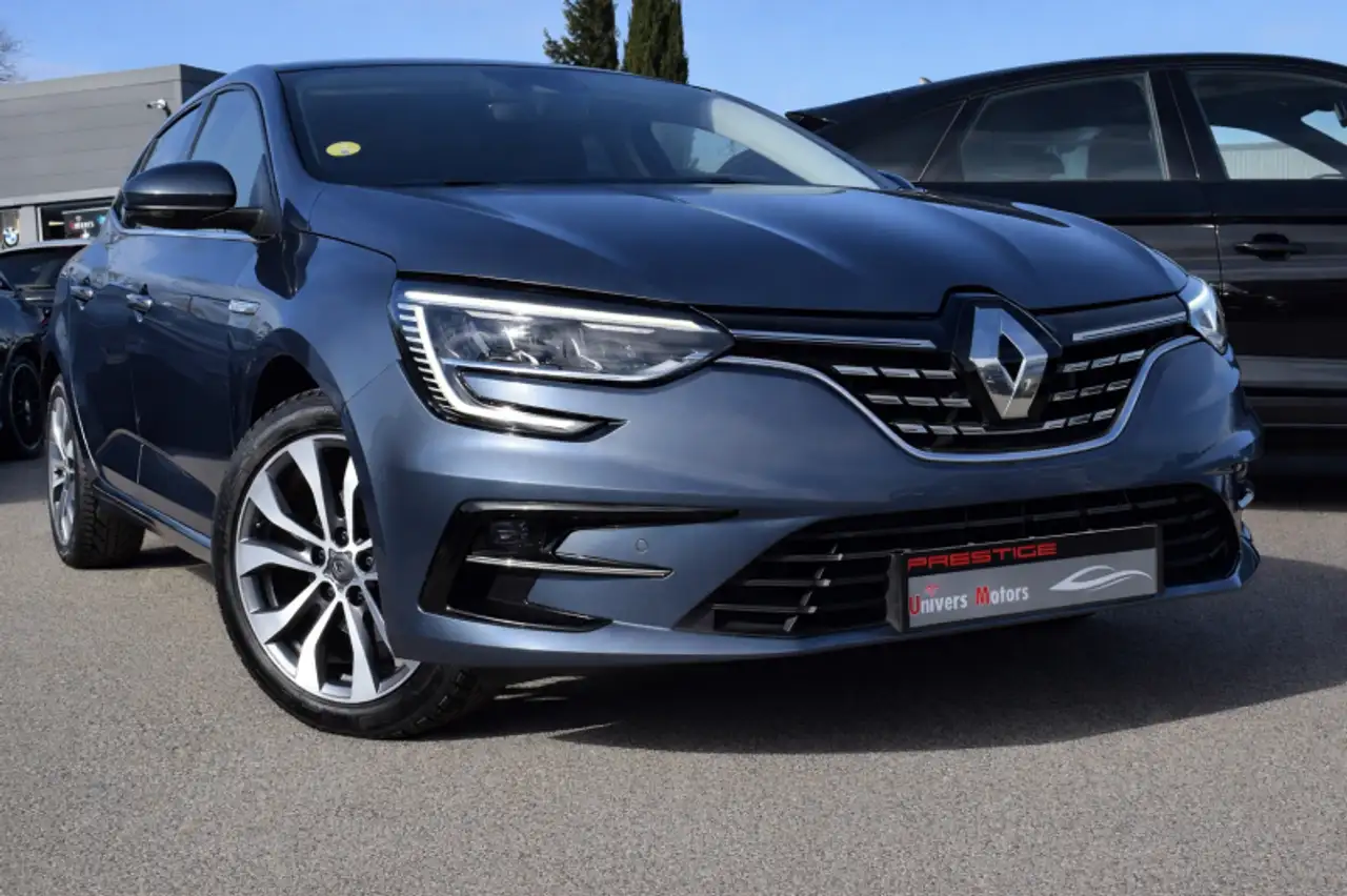 Renault Megane 1.5 BLUE DCI 115CH INTENS