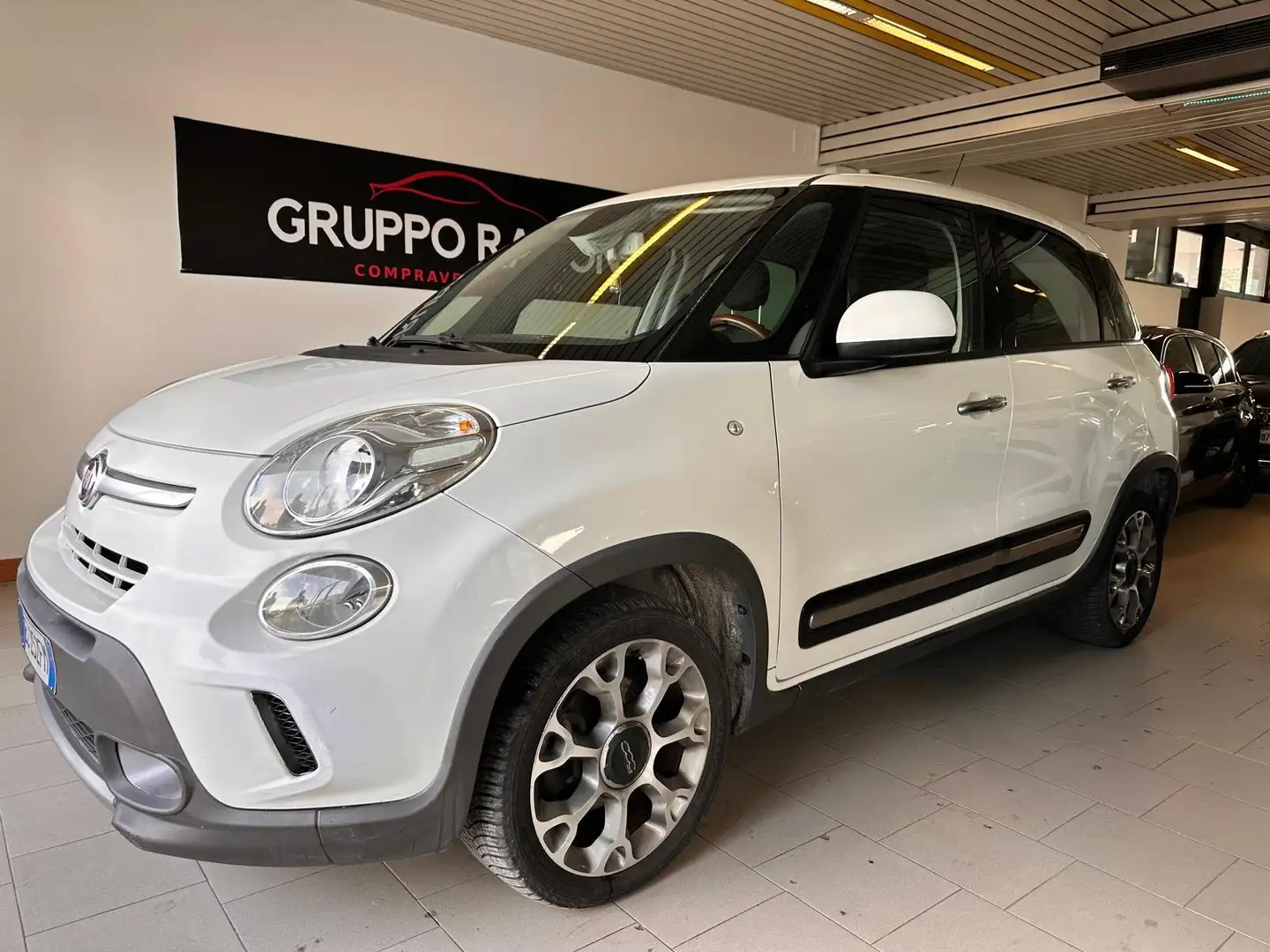 Fiat 500L 500L 2012 1.3 mjt Trekking 85cv Bianco - 1