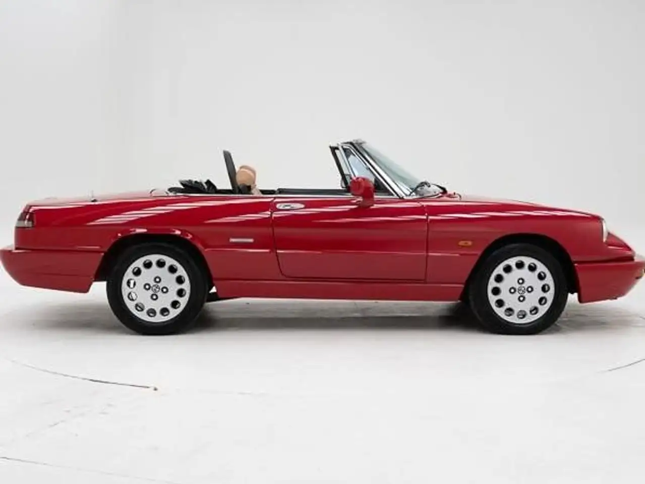 Alfa Romeo 2000 Spider 4 '91 CH11374, foto 6