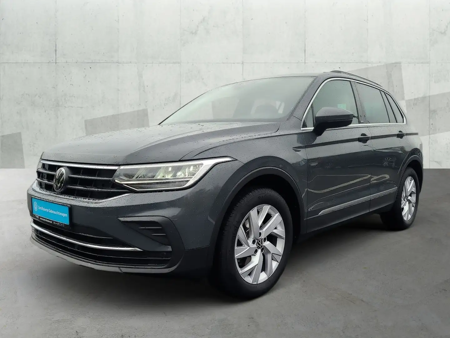 Volkswagen Tiguan 1.5 TSI DSG MOVE *LED *ACC *SHZ *APP-CONN *NAVI * Szary - 2