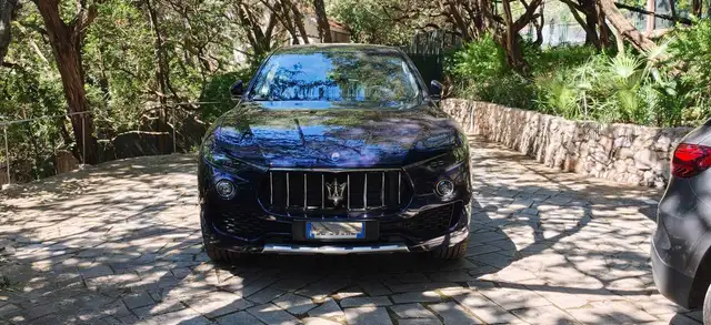 Maserati Levante Levante 3.0 V6 Granlusso 350cv auto my20