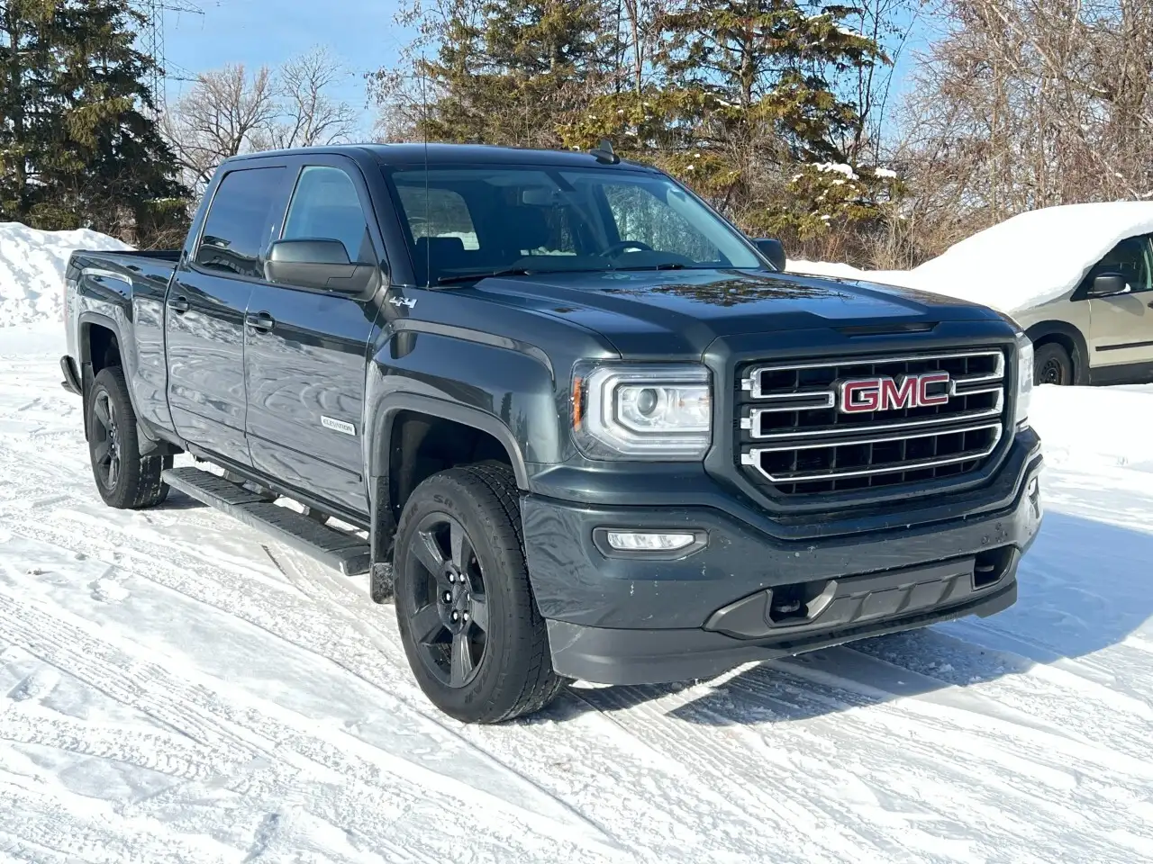 GMC Sierra 1500 снимка GMC Sierra 1500