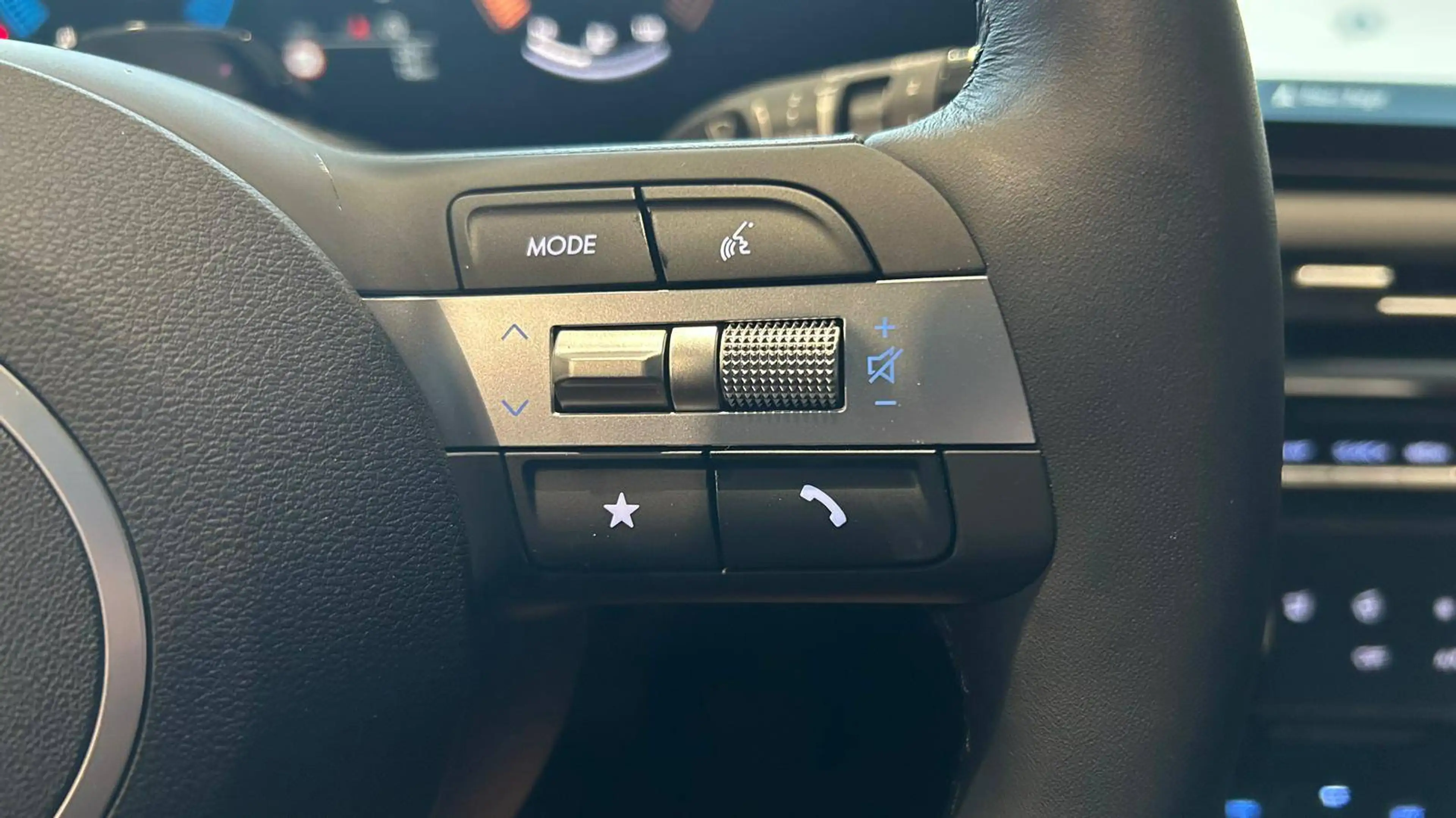 Hyundai TUCSON Tucson 1.6 T-GDi Style DCT -Nieuw/Stuurverw./Keyless/Adapt./18"/Enz! — photo 13