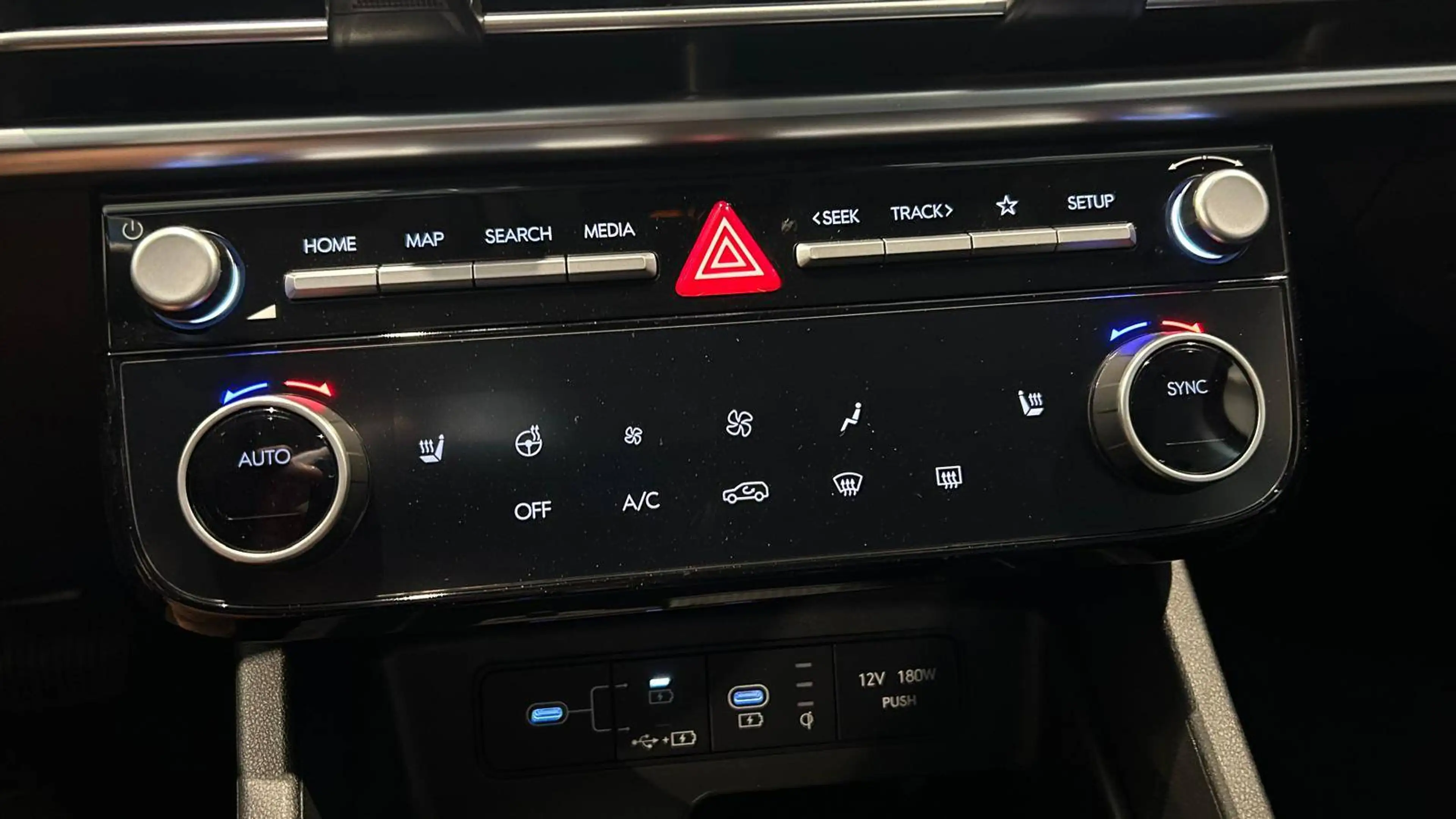 Hyundai TUCSON Tucson 1.6 T-GDi Style DCT -Nieuw/Stuurverw./Keyless/Adapt./18"/Enz! — photo 15