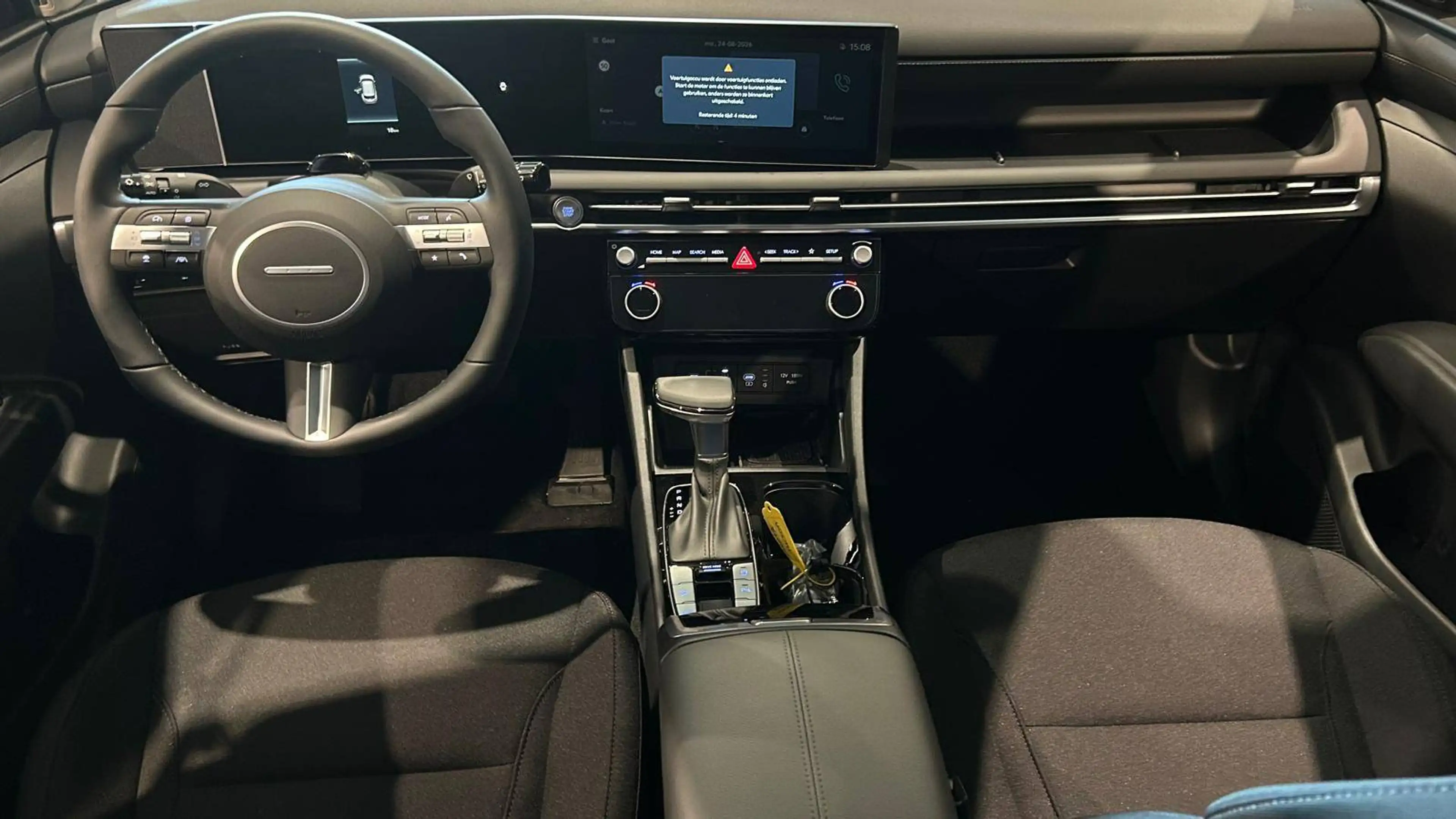 Hyundai TUCSON Tucson 1.6 T-GDi Style DCT -Nieuw/Stuurverw./Keyless/Adapt./18"/Enz! — photo 9