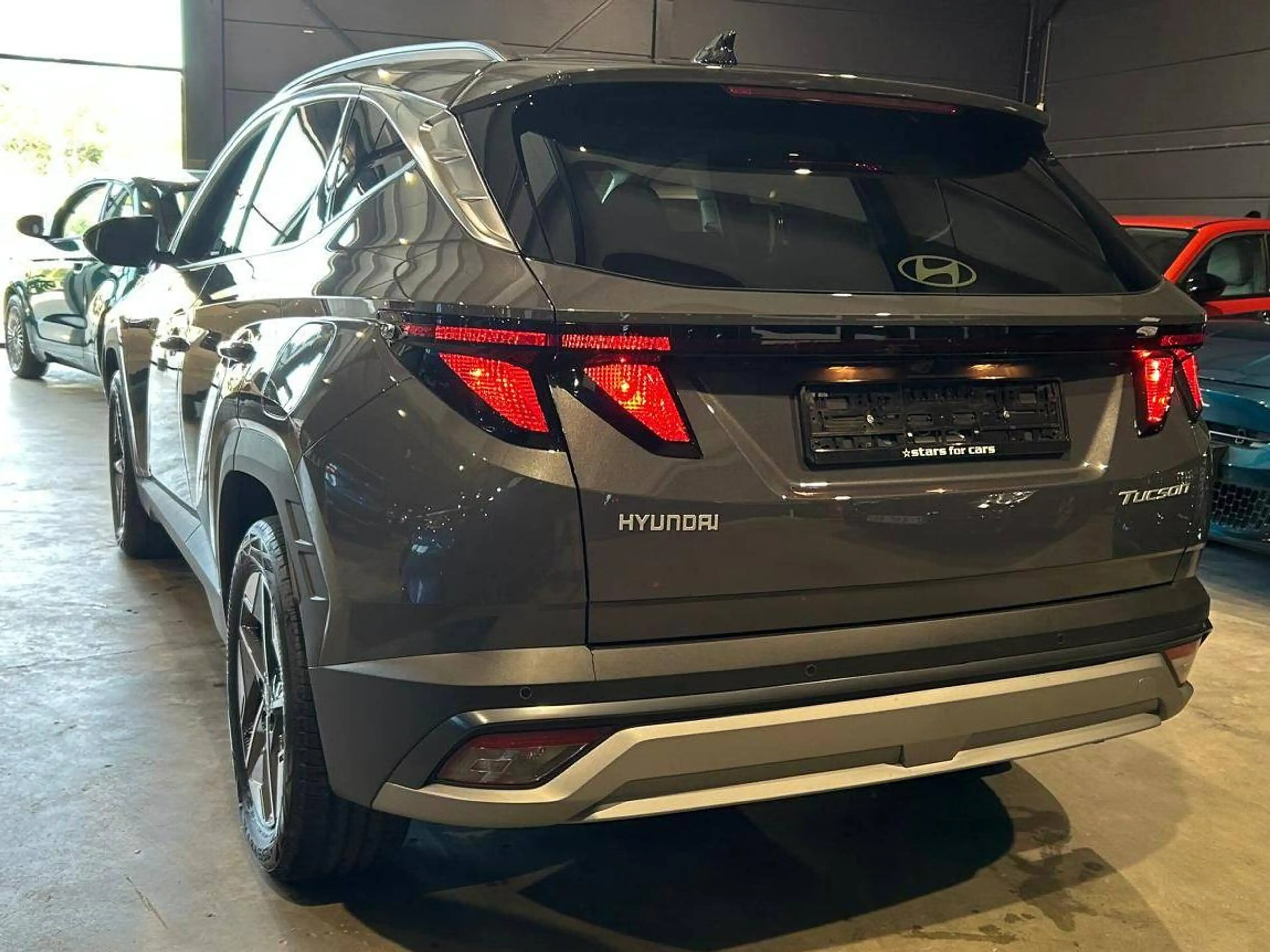 Hyundai TUCSON Tucson 1.6 T-GDi Style DCT -Nieuw/Stuurverw./Keyless/Adapt./18"/Enz! — photo 4