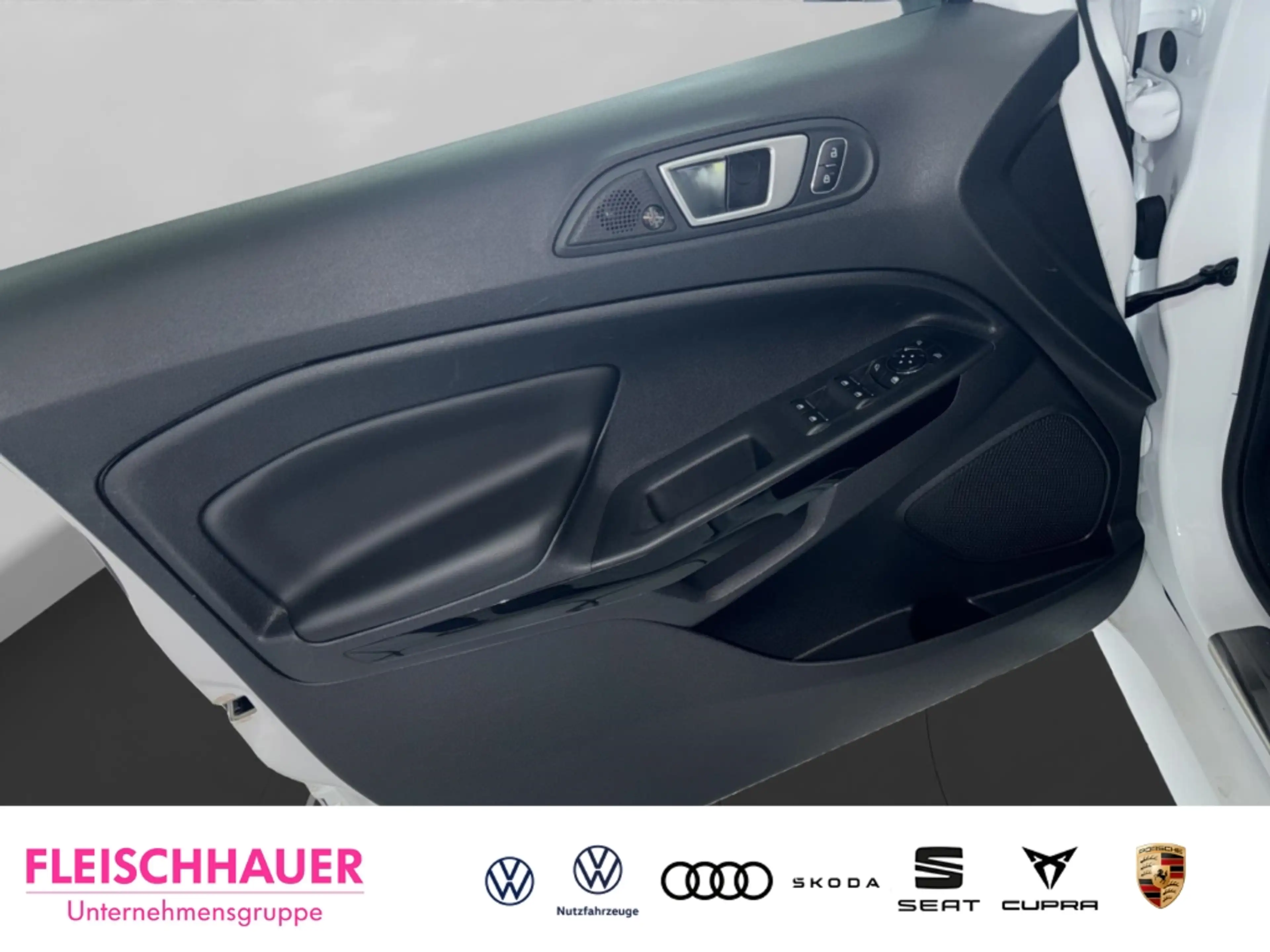 Ford EcoSport ST-Line 1.0 EcoBoost Bi-XENON+NAVI+RFK+TEMPOMAT+SH — photo 7
