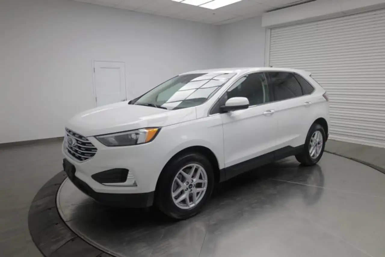 Ford Edge photo Ford Edge