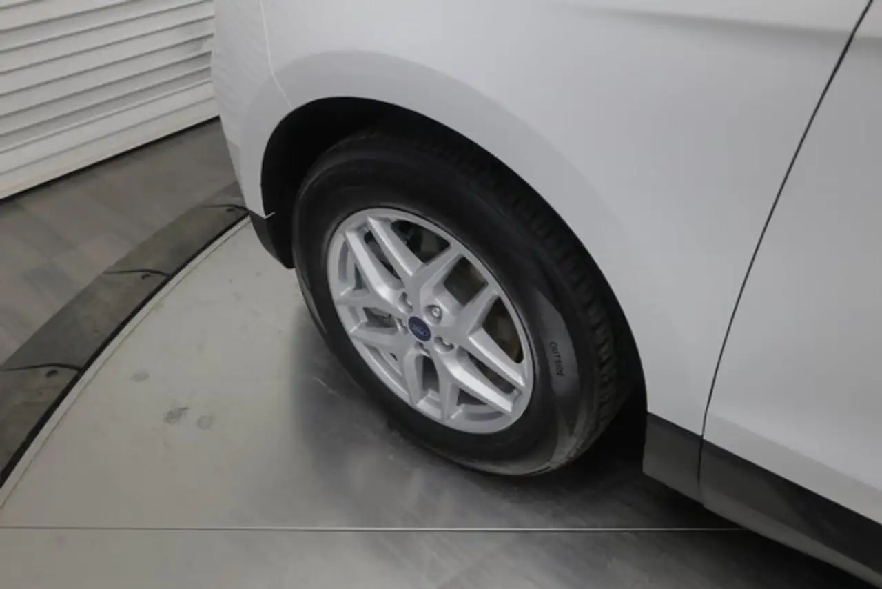 Ford Edge photo Ford Edge