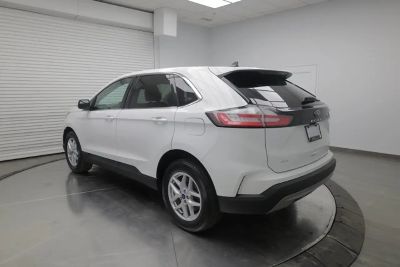 Ford Edge photo Ford Edge