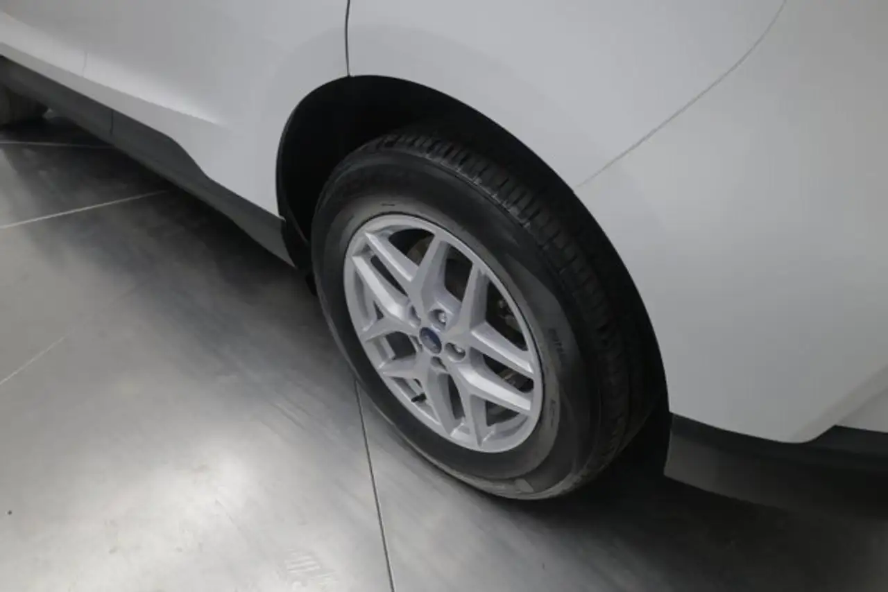 Ford Edge photo Ford Edge