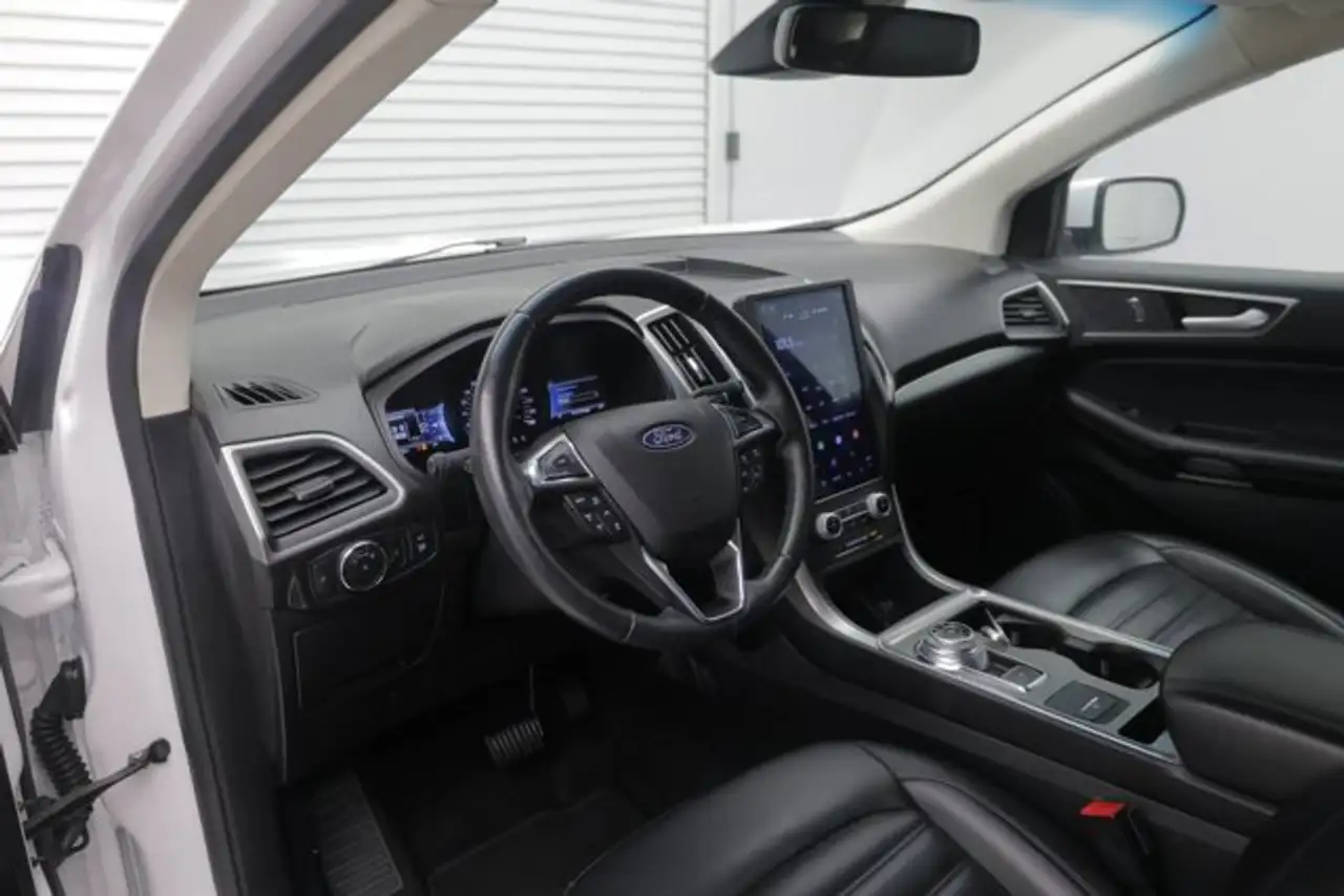 Ford Edge photo Ford Edge