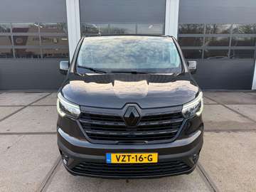 2.0 dCi 170 T29 L2H1 DC Luxe Black Edition