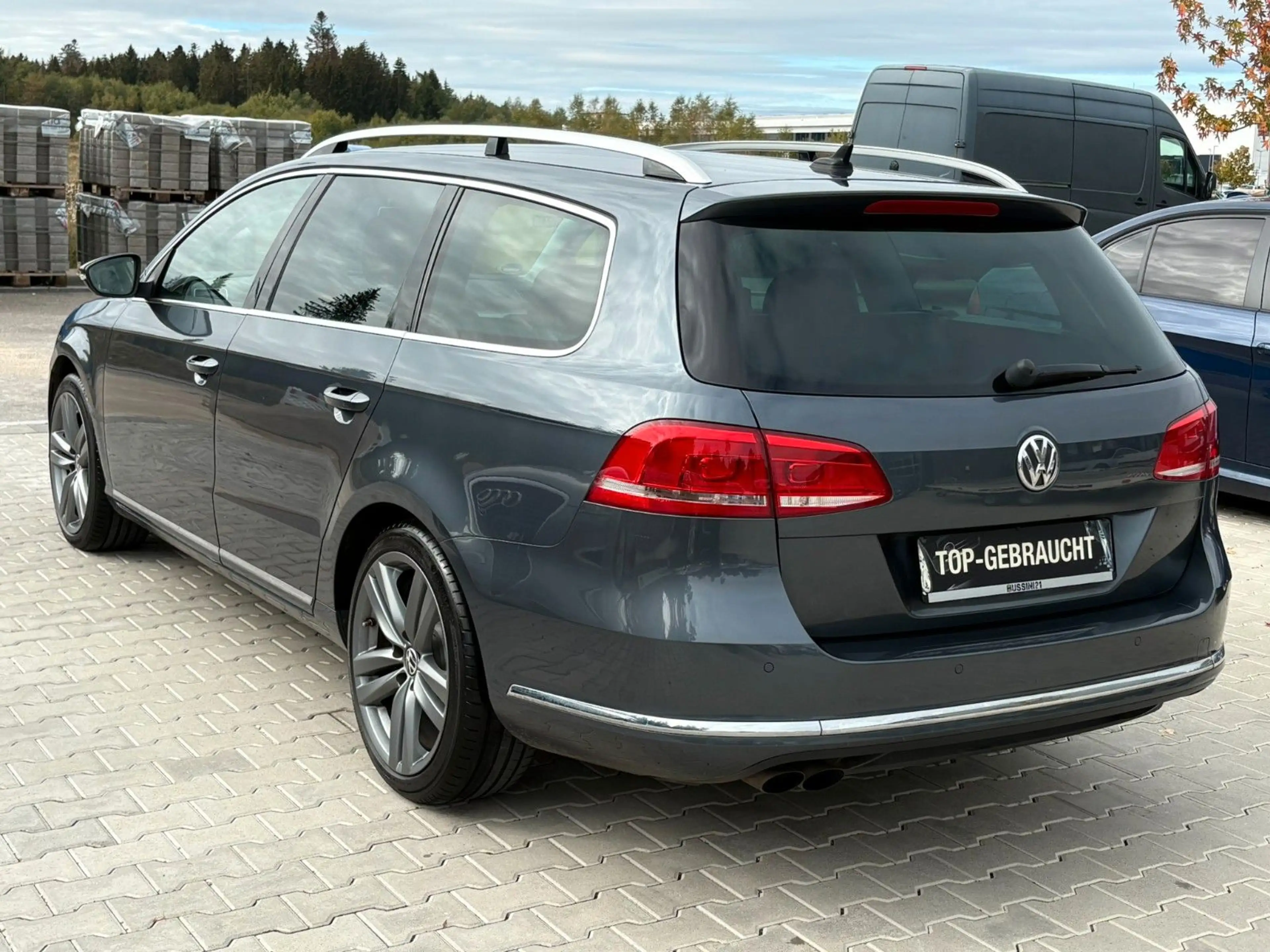 Volkswagen Passat Variant 2.0 TDI DSG Highline / Leder / 18 — photo 8