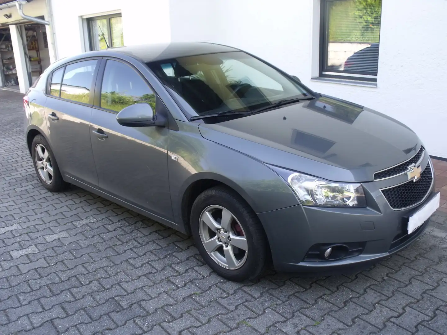 Chevrolet Cruze Cruze 1.6 LT Grau - 2