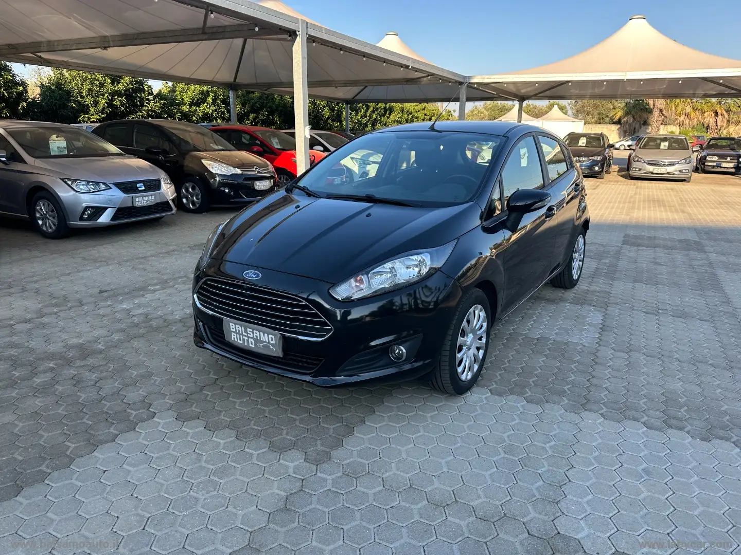 Ford Fiesta 1.5 TDCi 75 CV 5p. Titanium Nero - 1