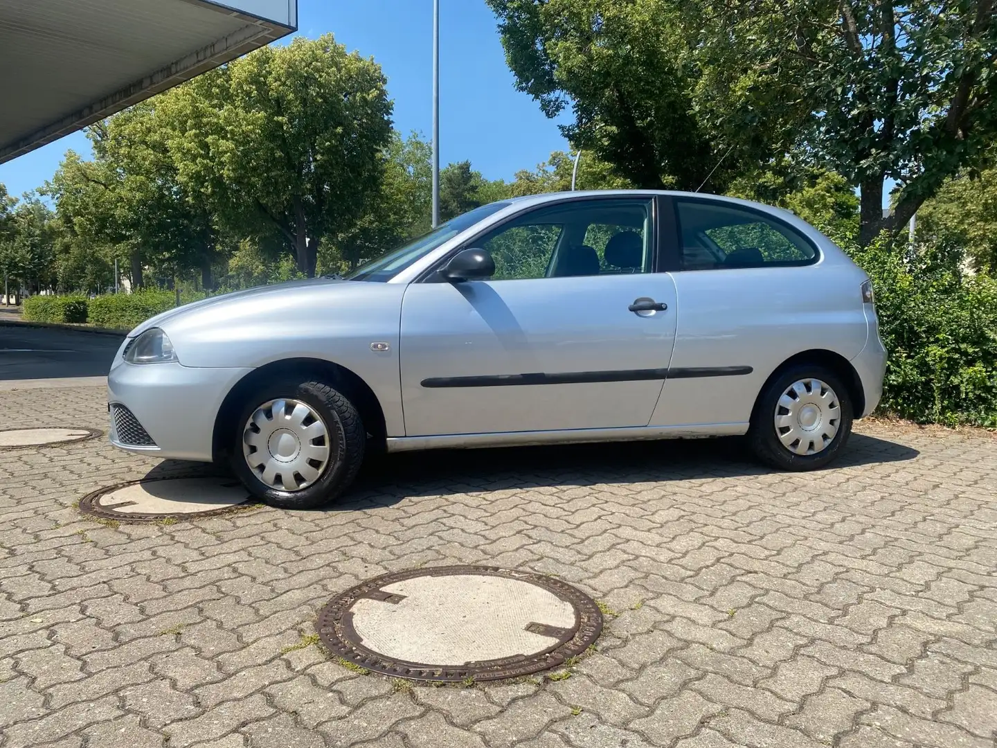SEAT Ibiza Amaro Argent - 2
