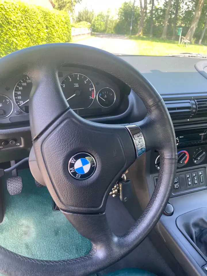 BMW Z3 roadster 1.9, foto 3