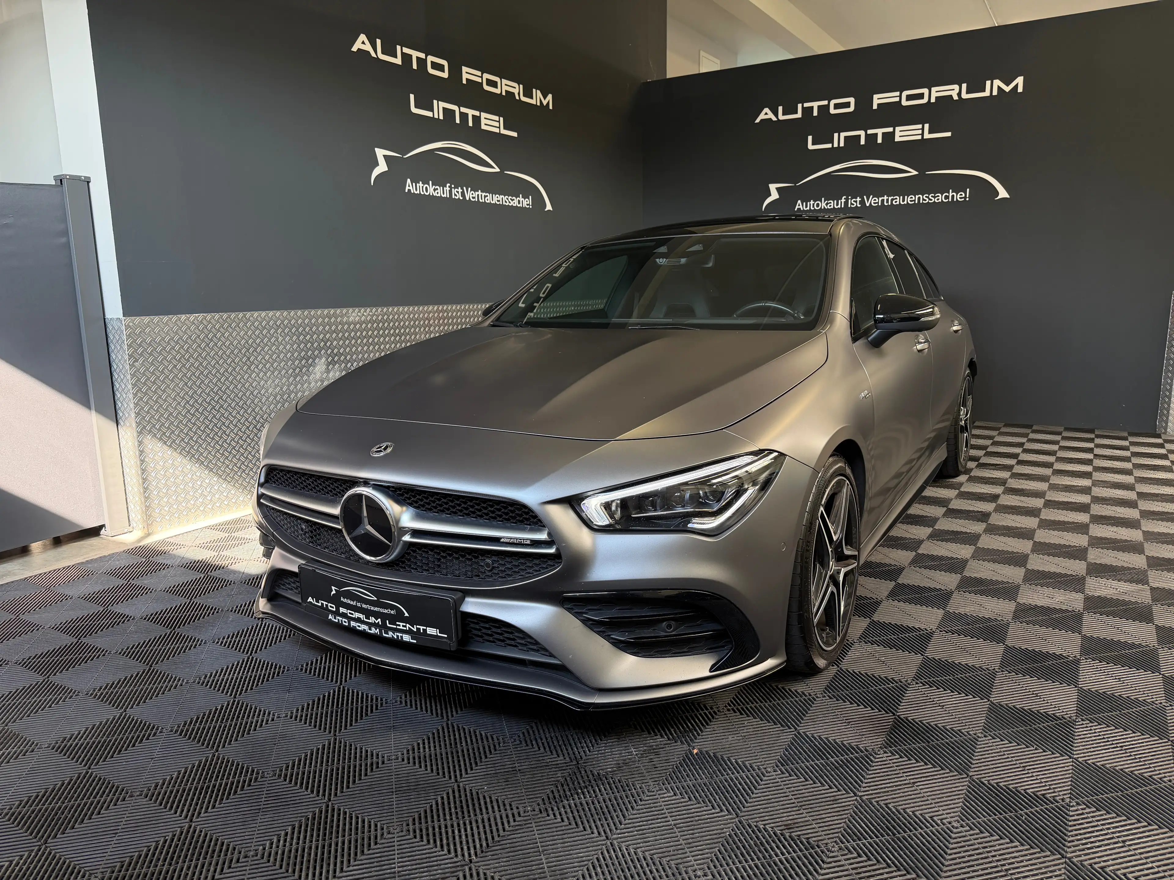 Mercedes-Benz CLA 35 AMG SB 4Matic-PANORMA-LED-2 HAND-DISTRONIC-LEDER-AERODYNAMIC
