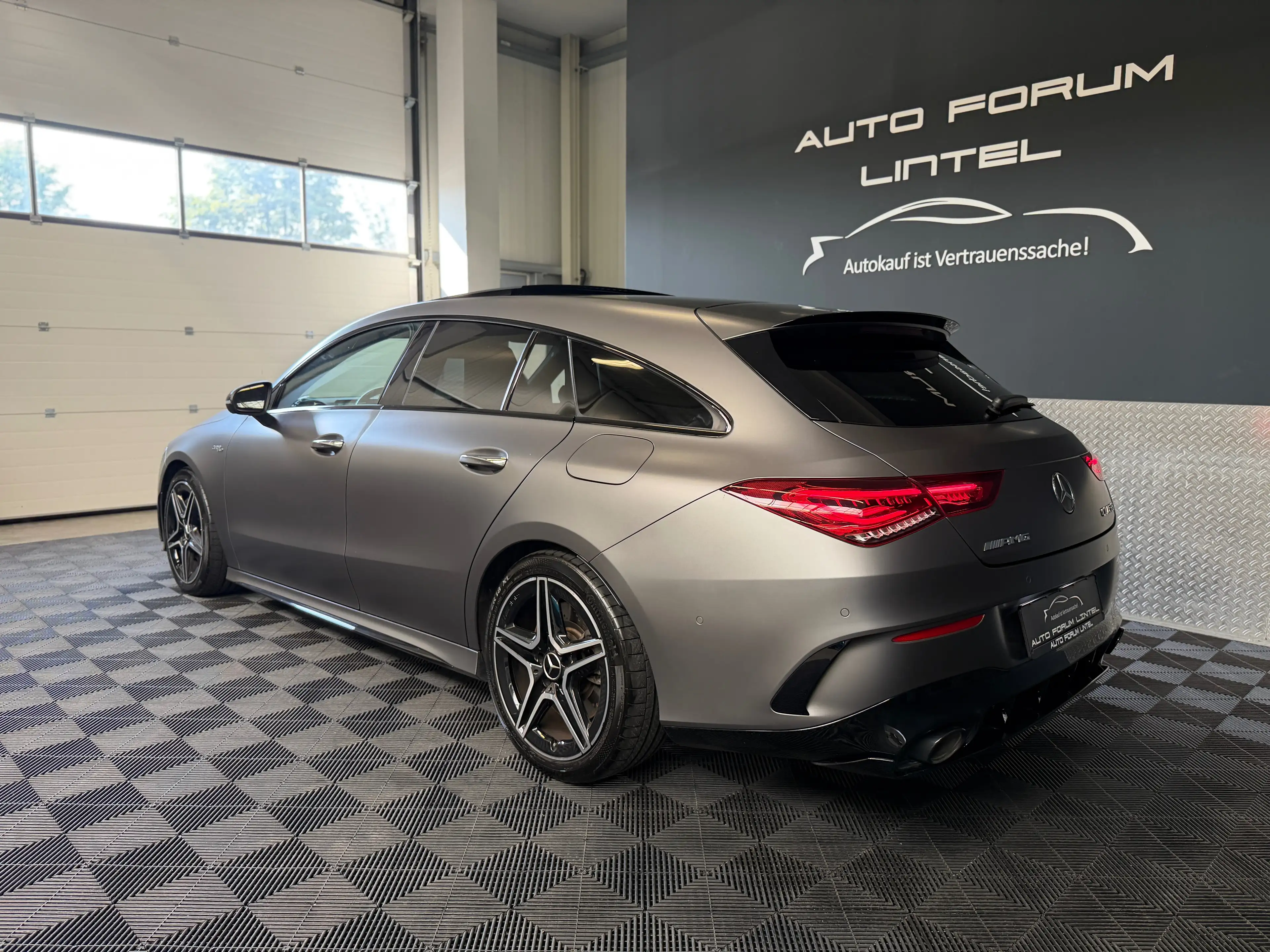 Mercedes-Benz CLA 35 AMG SB 4Matic-PANORMA-LED-2 HAND-DISTRONIC-LEDER-AERODYNAMIC — photo 5