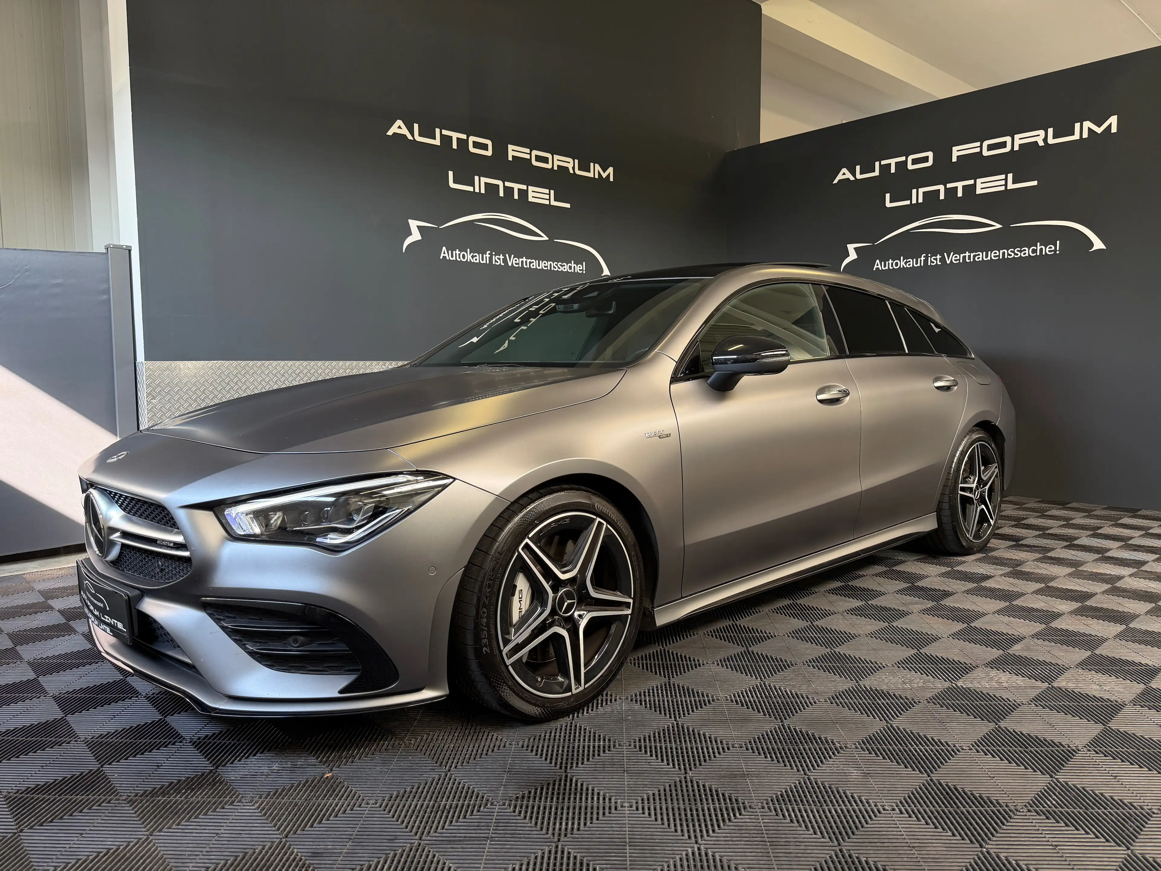 Mercedes-Benz CLA 35 AMG SB 4Matic-PANORMA-LED-2 HAND-DISTRONIC-LEDER-AERODYNAMIC — photo 2