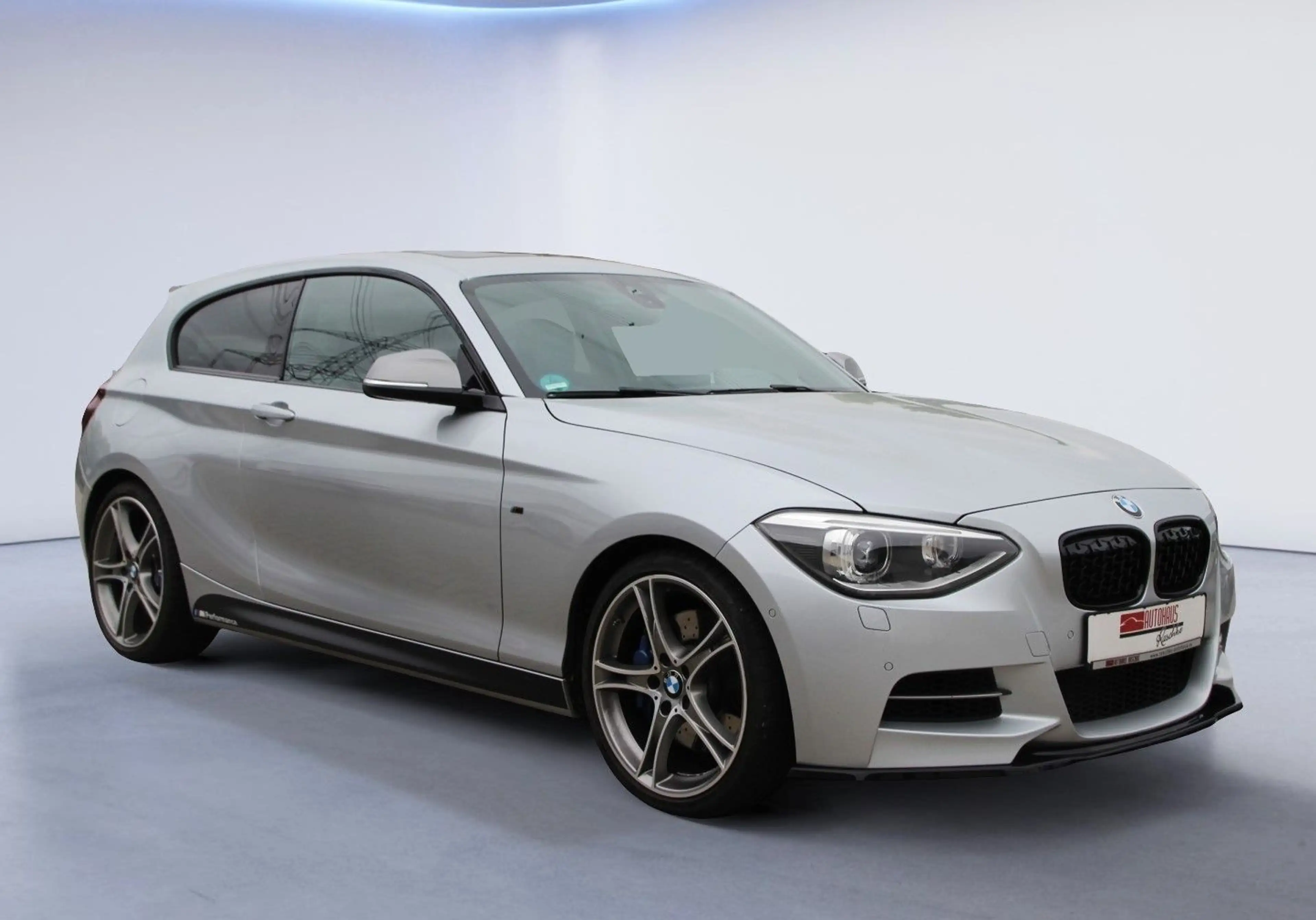 BMW 135 i xDrive 360PS! /Bi-Xenon/ Leder/el.Dach — photo 3
