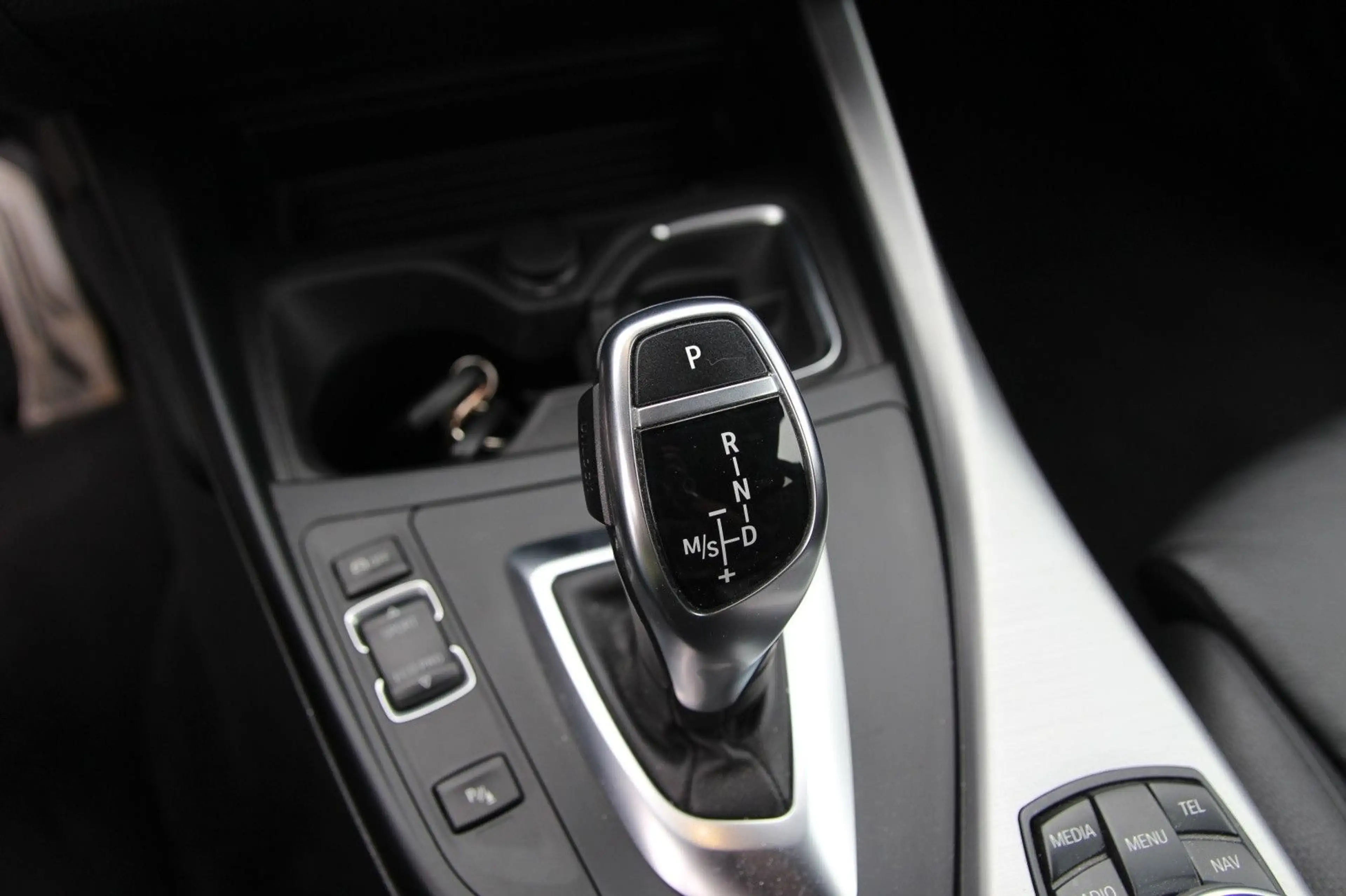 BMW 135 i xDrive 360PS! /Bi-Xenon/ Leder/el.Dach — photo 15