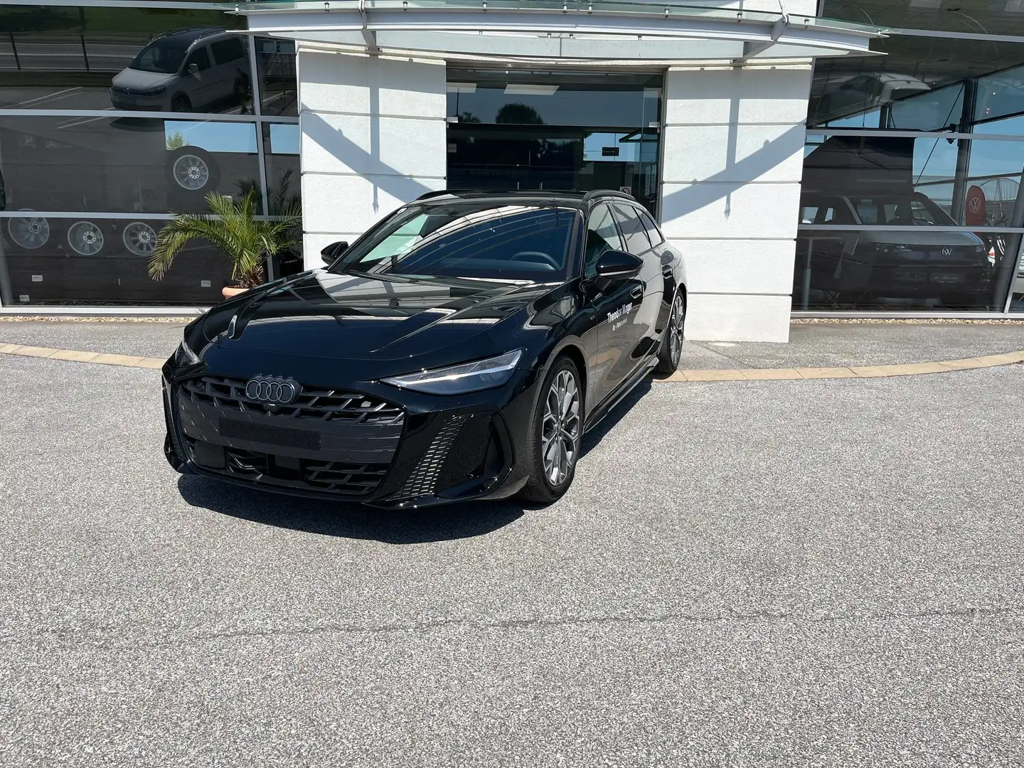 Audi A6 e-hybrid quattro 220 kW Schwarz - 1