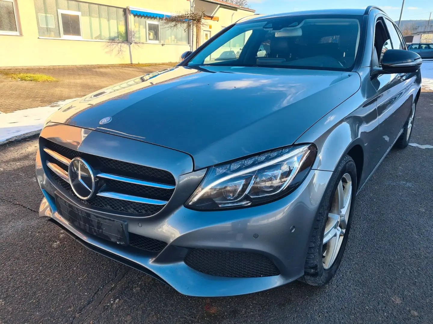 Mercedes-Benz C 250 C250d/HeadUP/Burmester/Kam/AMG/Leder/Keyless/DAB Grau - 1