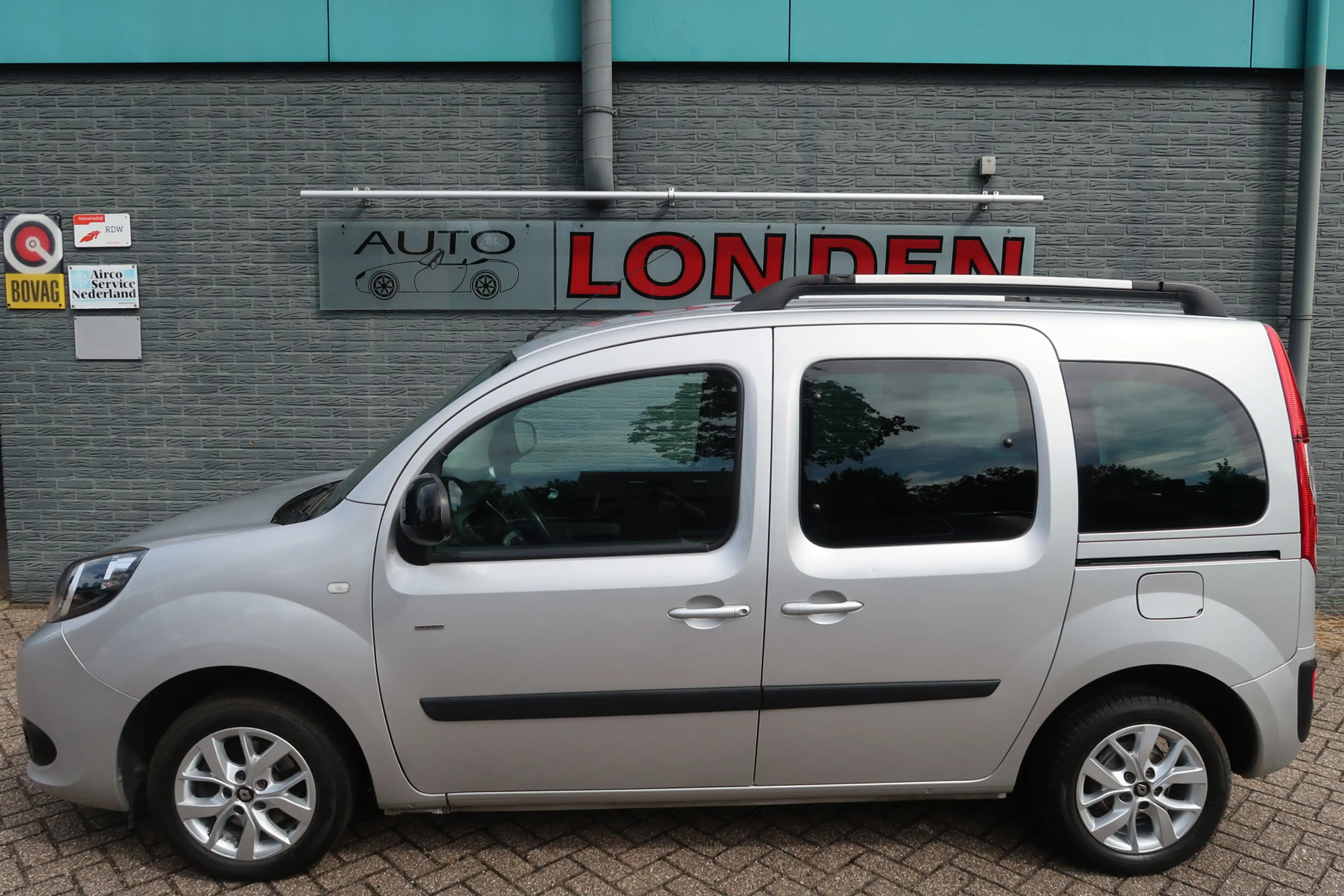 Renault Kangoo Family 1.2 TCe Limited Start&Stop Eerste eigenaar — photo 4