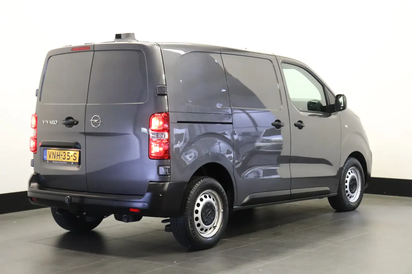 Opel Vivaro 2.0 CDTI 122PK EURO 6 - Airco - Navi - Cruise - € Gris - 2