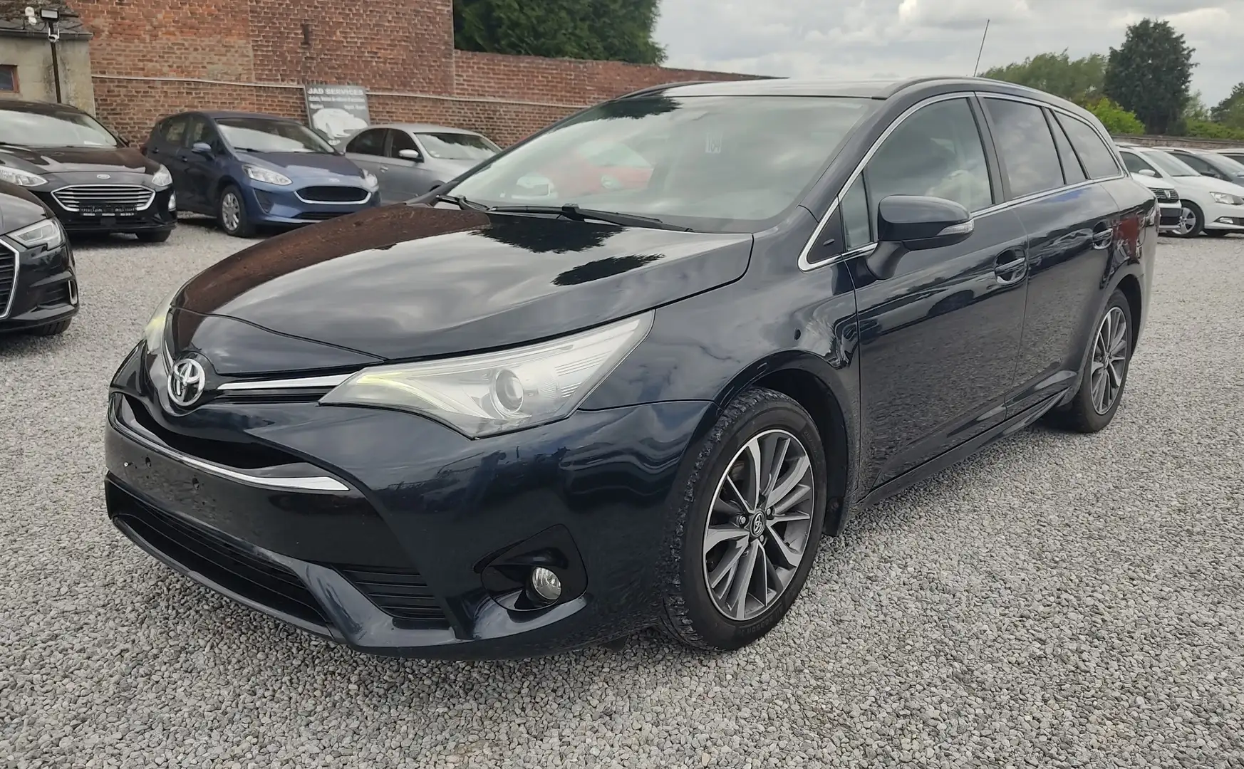Toyota Avensis Touring_1.6 D-4D (112CH)_10/2016💢EU.6B_EQUP💢 Modrá - 1