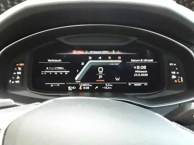 Audi S6 view 11