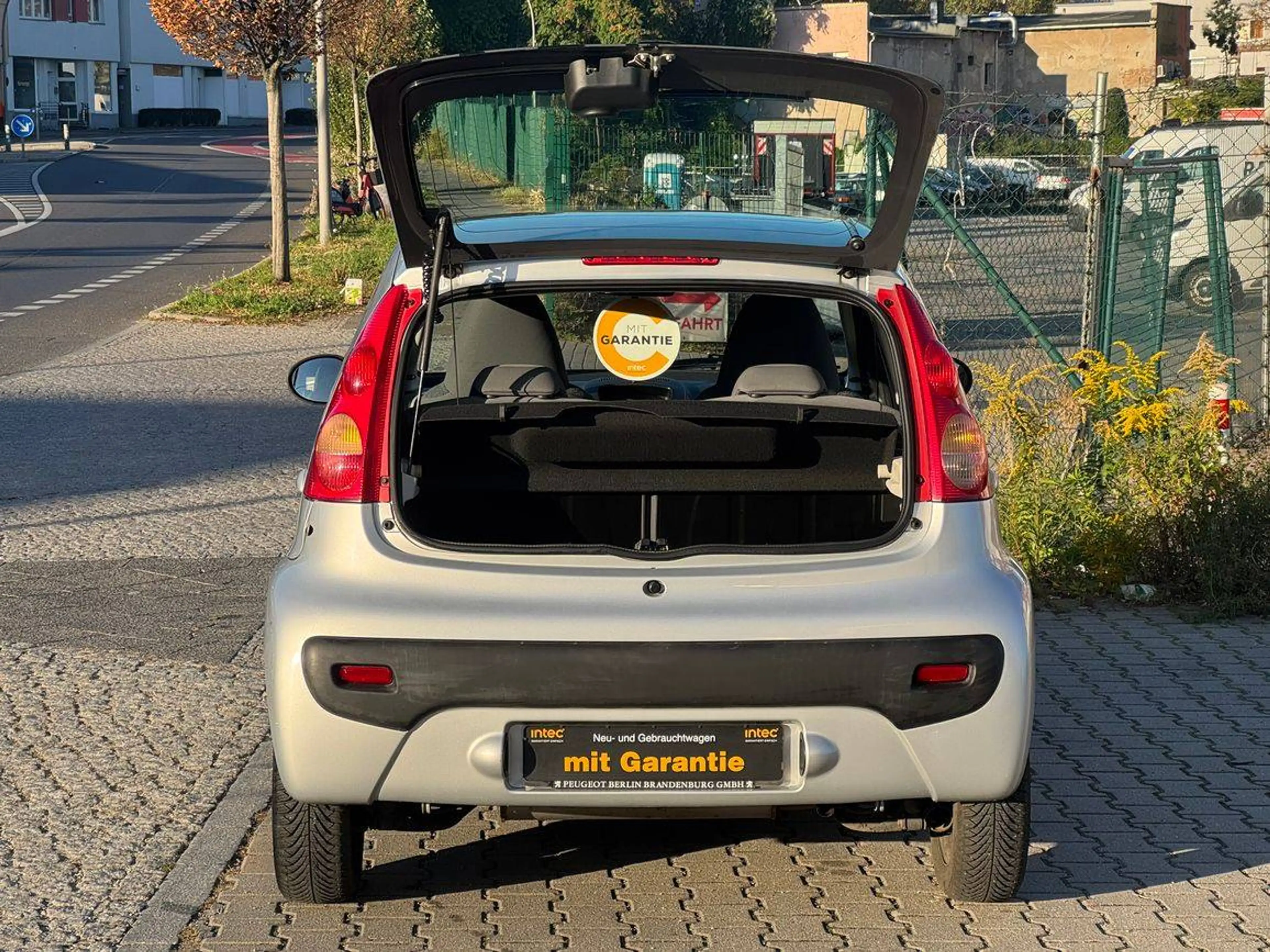 Peugeot 107 Filou,Automatik,Klima,""40000km""gelaufen — photo 9