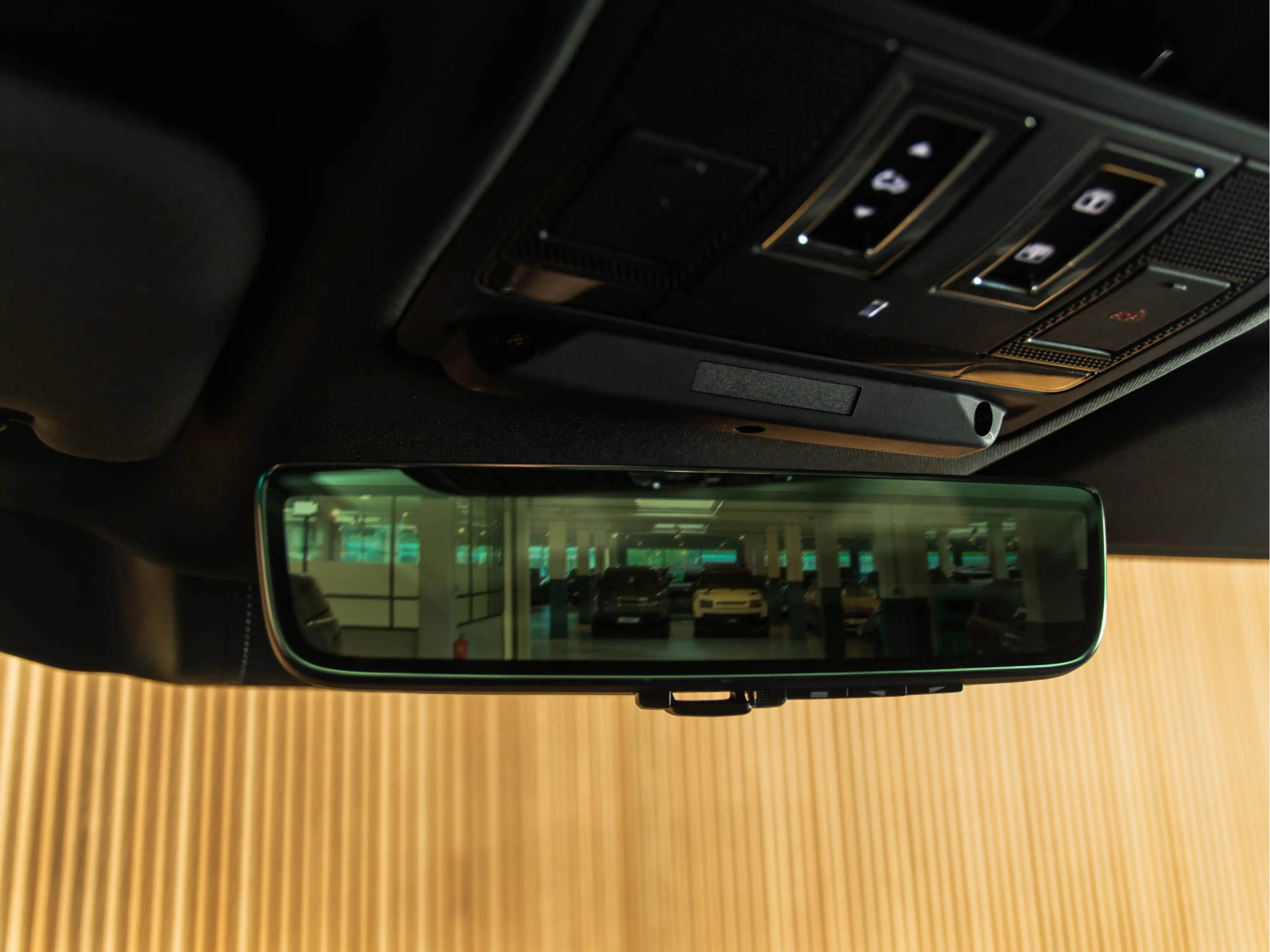 Land Rover Defender 110 5.0 P425 110 X-Dynamic HSE 22" | MERIDIA N SUR — photo 34