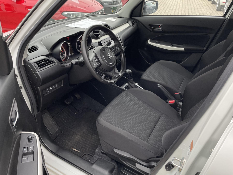 Suzuki Swift Comfort Automatik — photo 9
