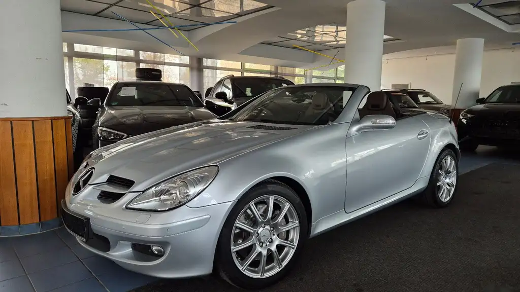 Mercedes-Benz SLK 350 2005 из Европы — купить под ключ