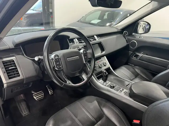 Land Rover Range Rover Sport view 11