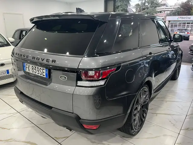 Land Rover Range Rover Sport view 6