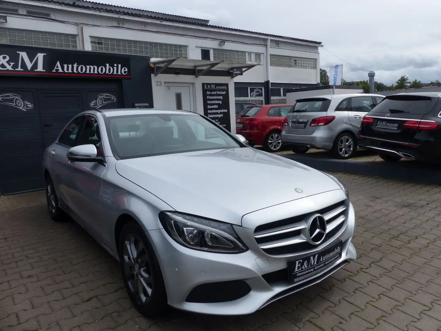 Mercedes-Benz C 180 CGI Automatik*AVANTGARDE*NAVI*SHZ*PDC*ALU* Argent - 2