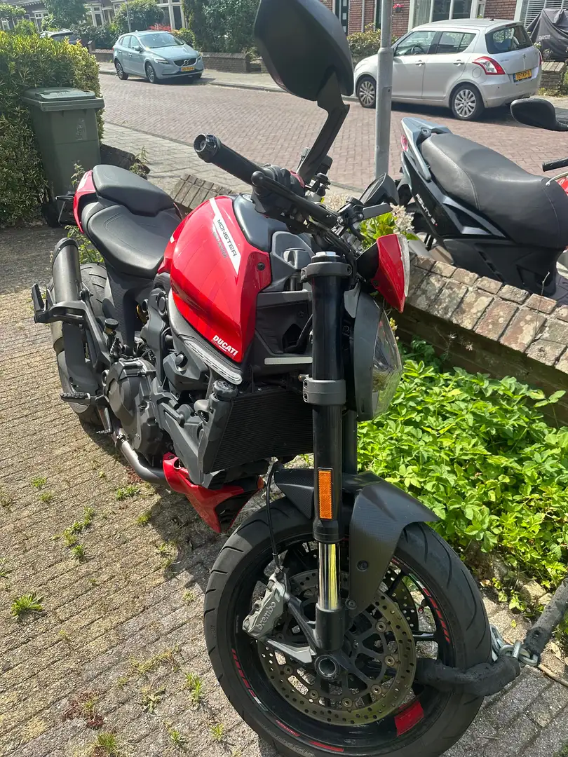 Ducati Monster 937 + Rood - 2