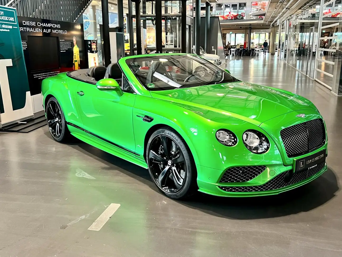 Bentley Continental GTC Speed W12 Scheckheftgepflegt Зелений - 1