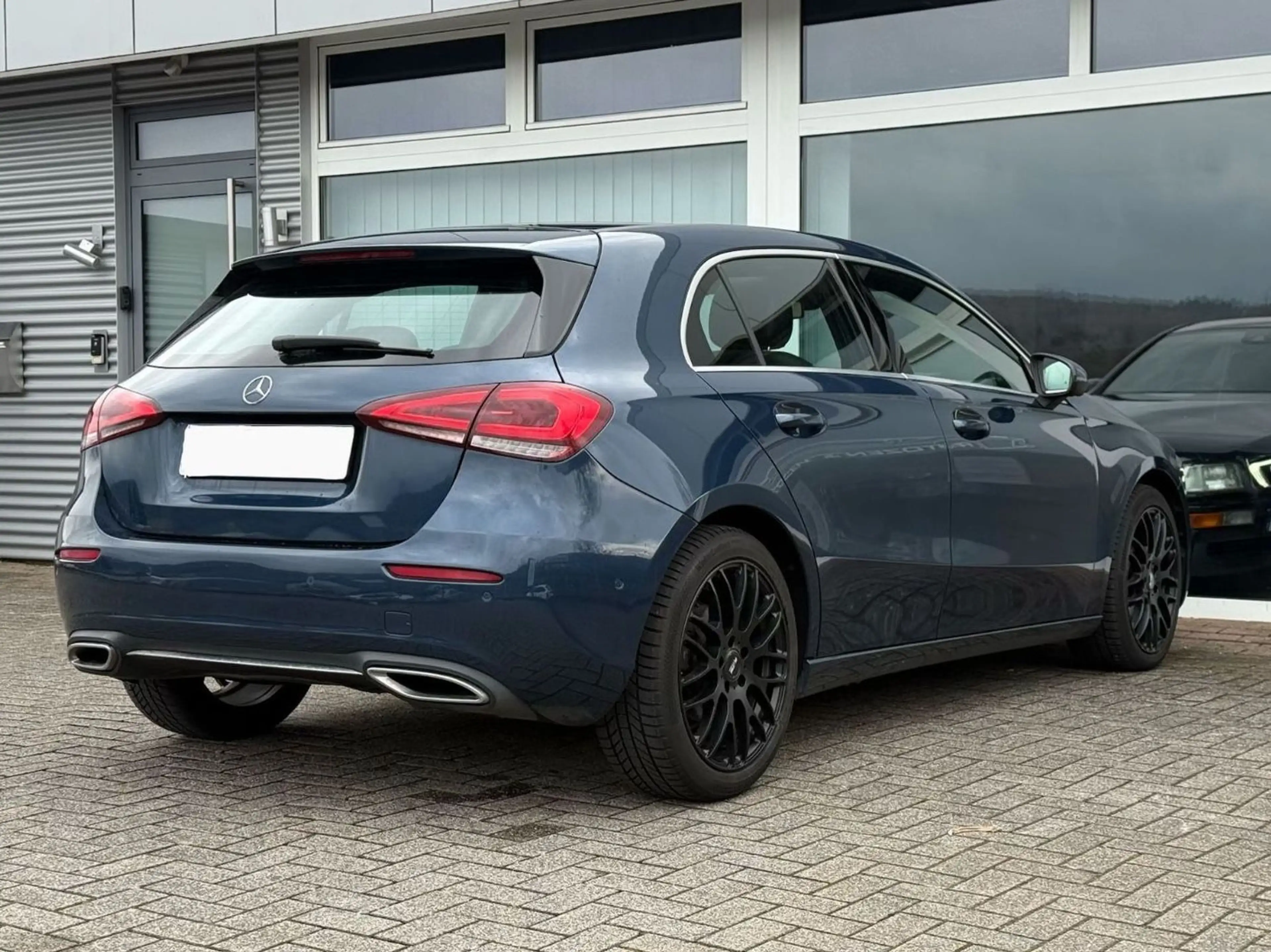 Mercedes-Benz A 220 d PROGRESSIVE AUT. 360° PANO CARPLAY 8-FACH — photo 7