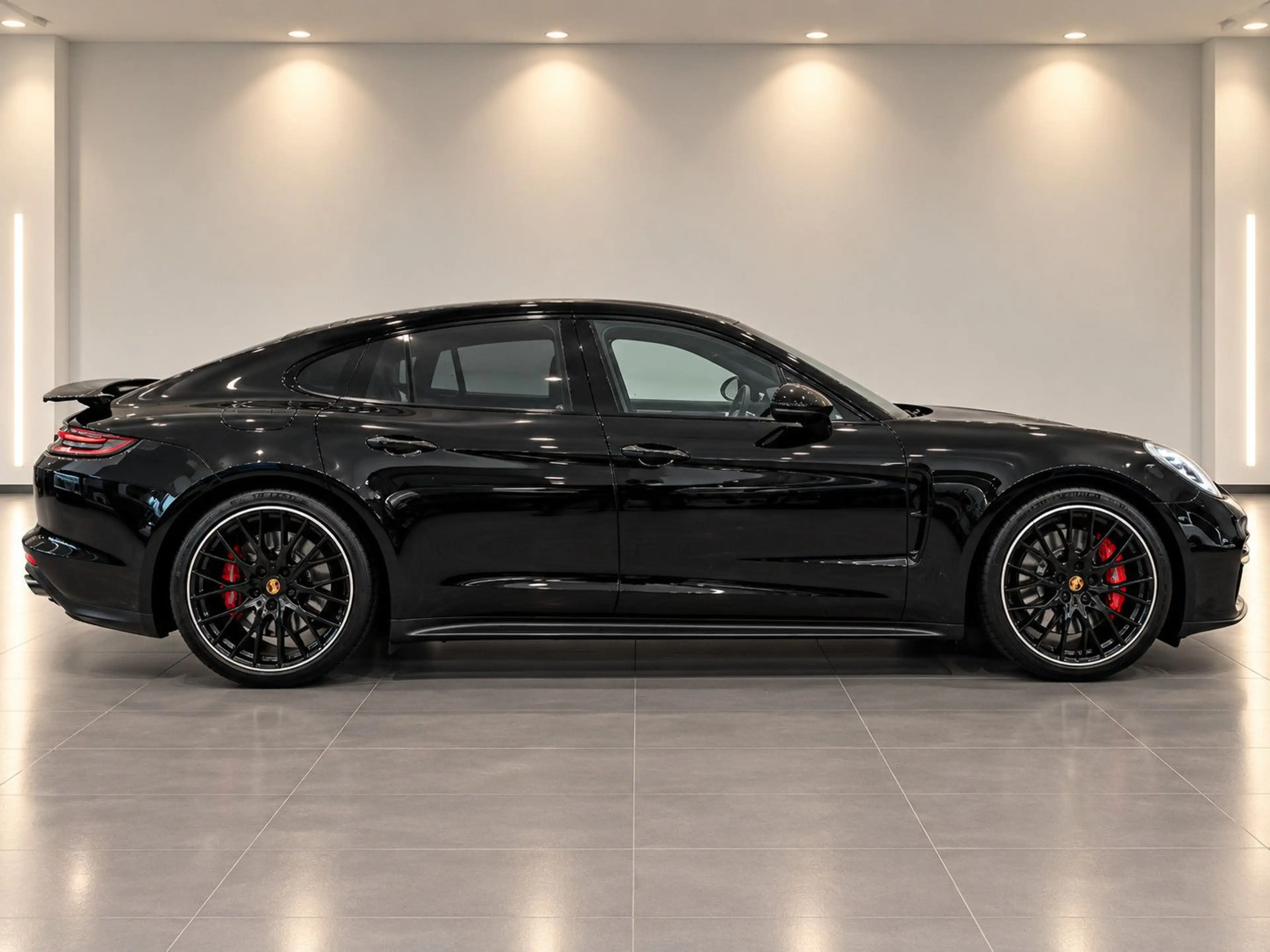 Porsche Panamera GTS Sport Design Carbon Panorama — photo 7