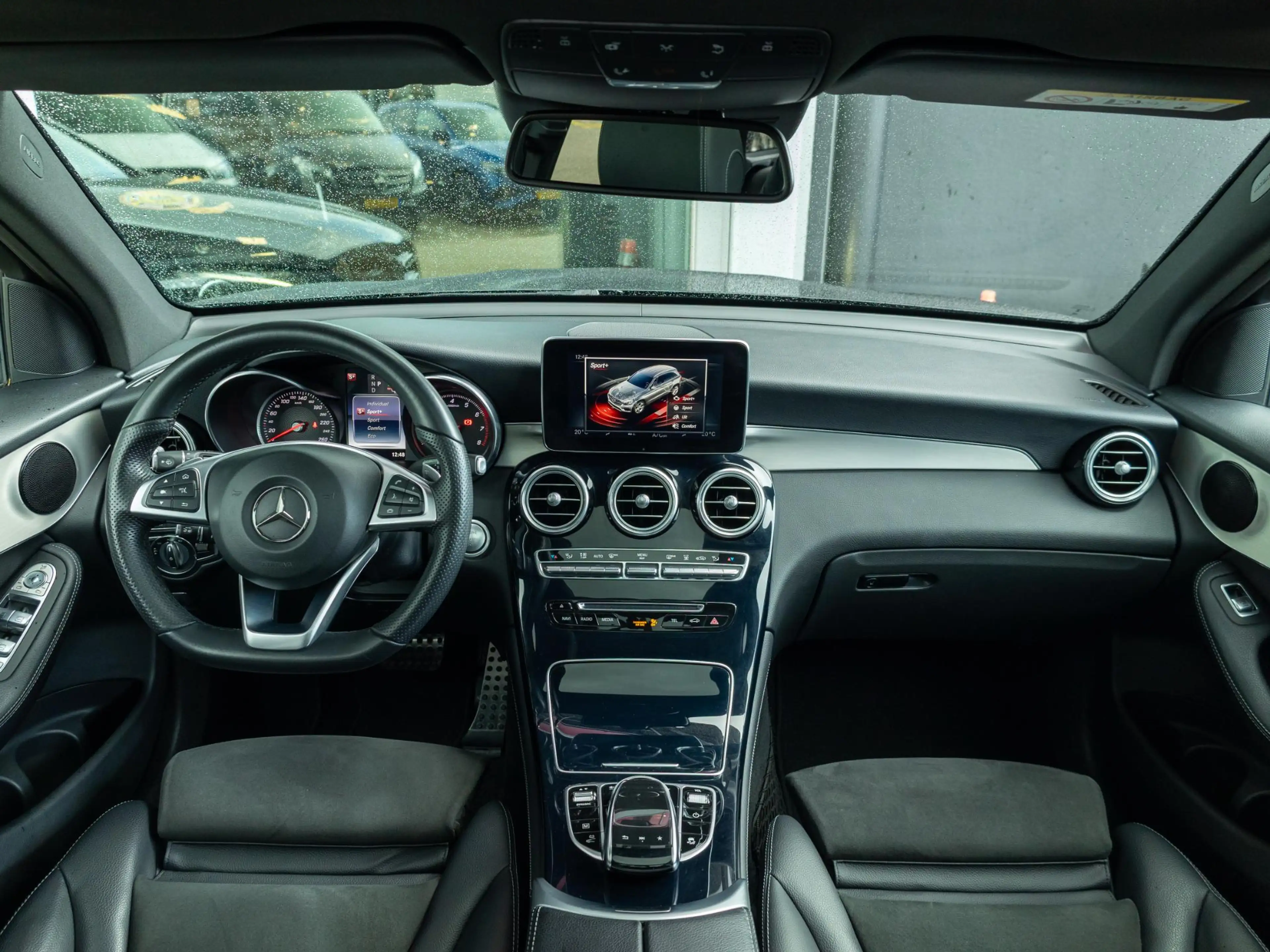 Mercedes-Benz GLC 350 350e 4MATIC Panorama dak — photo 3