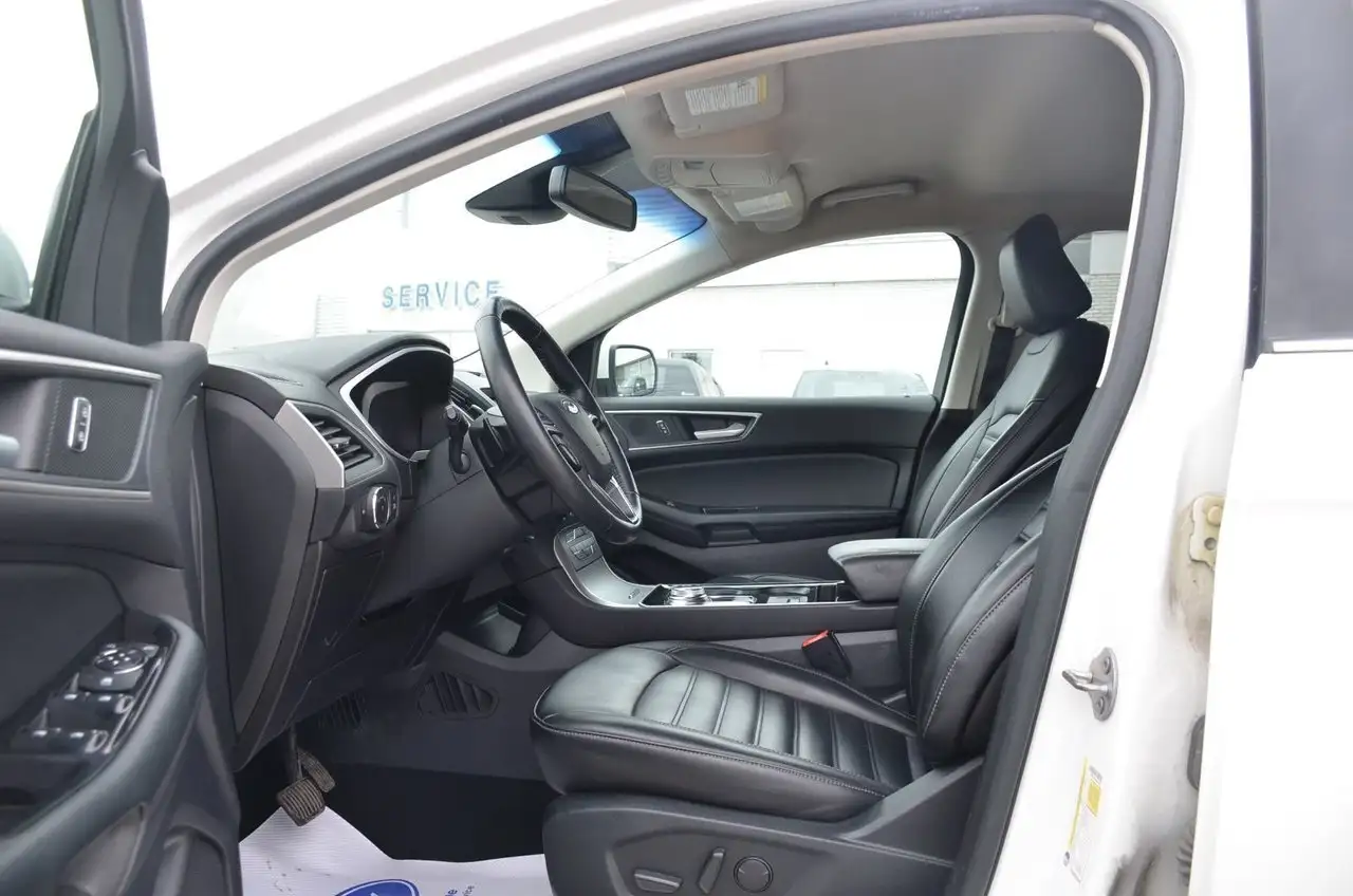 Ford Edge снимка Ford Edge