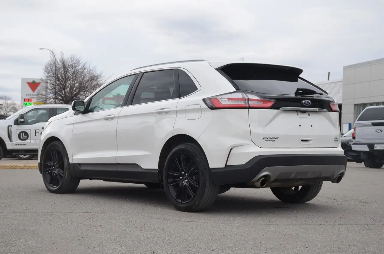 Ford Edge снимка Ford Edge