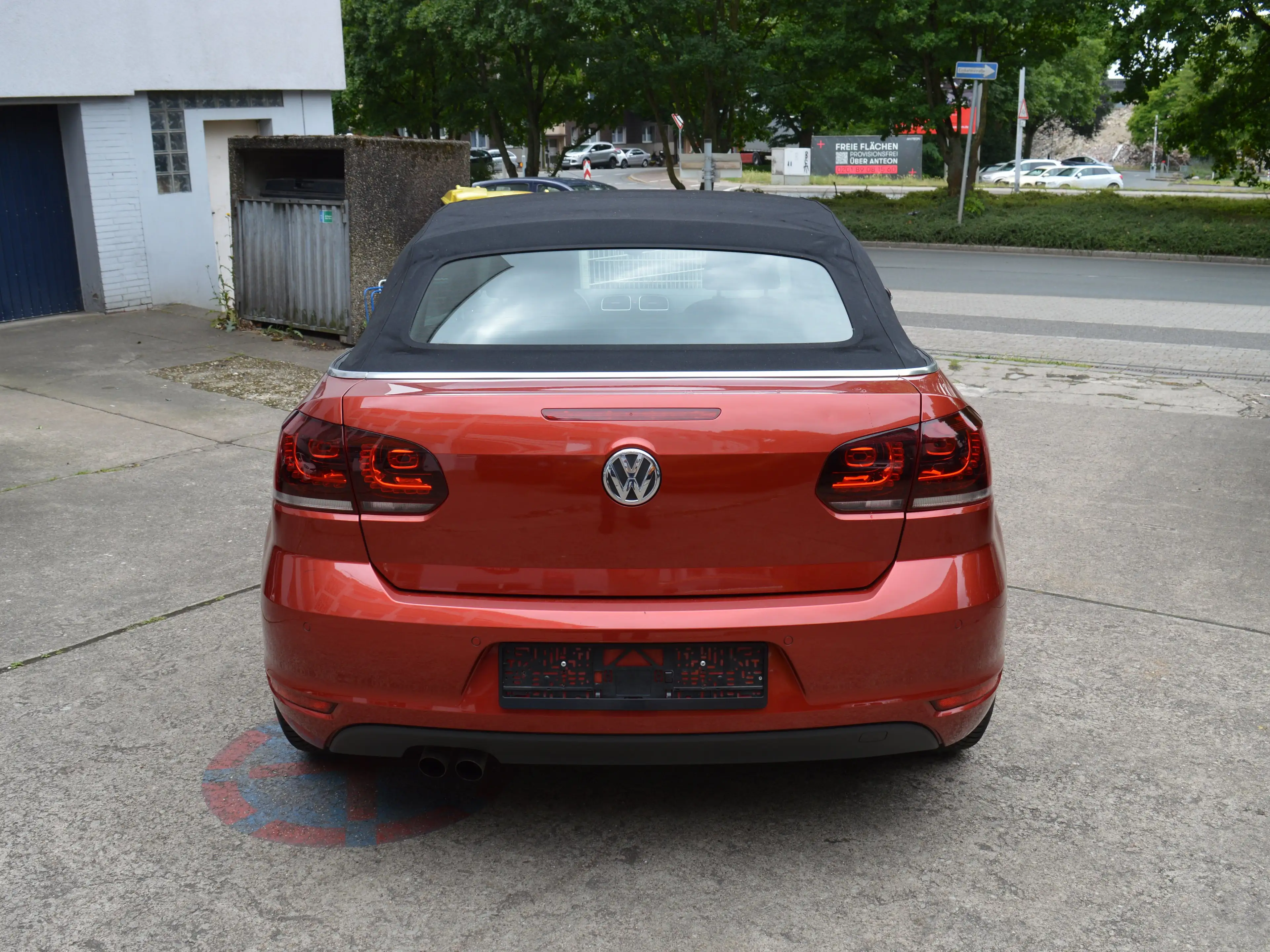 Volkswagen Golf Cabriolet Cabrio 2.0 TDI BlueMotion Technology Life*Leder* — photo 8