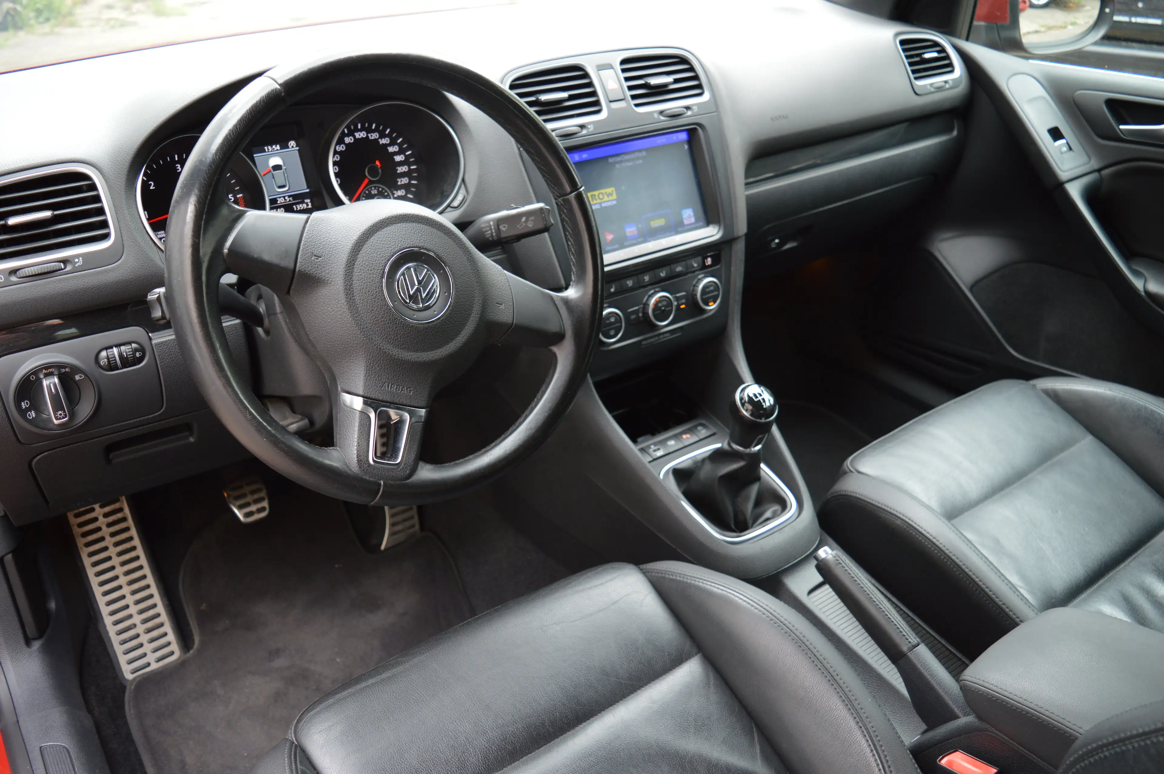 Volkswagen Golf Cabriolet Cabrio 2.0 TDI BlueMotion Technology Life*Leder* — photo 9